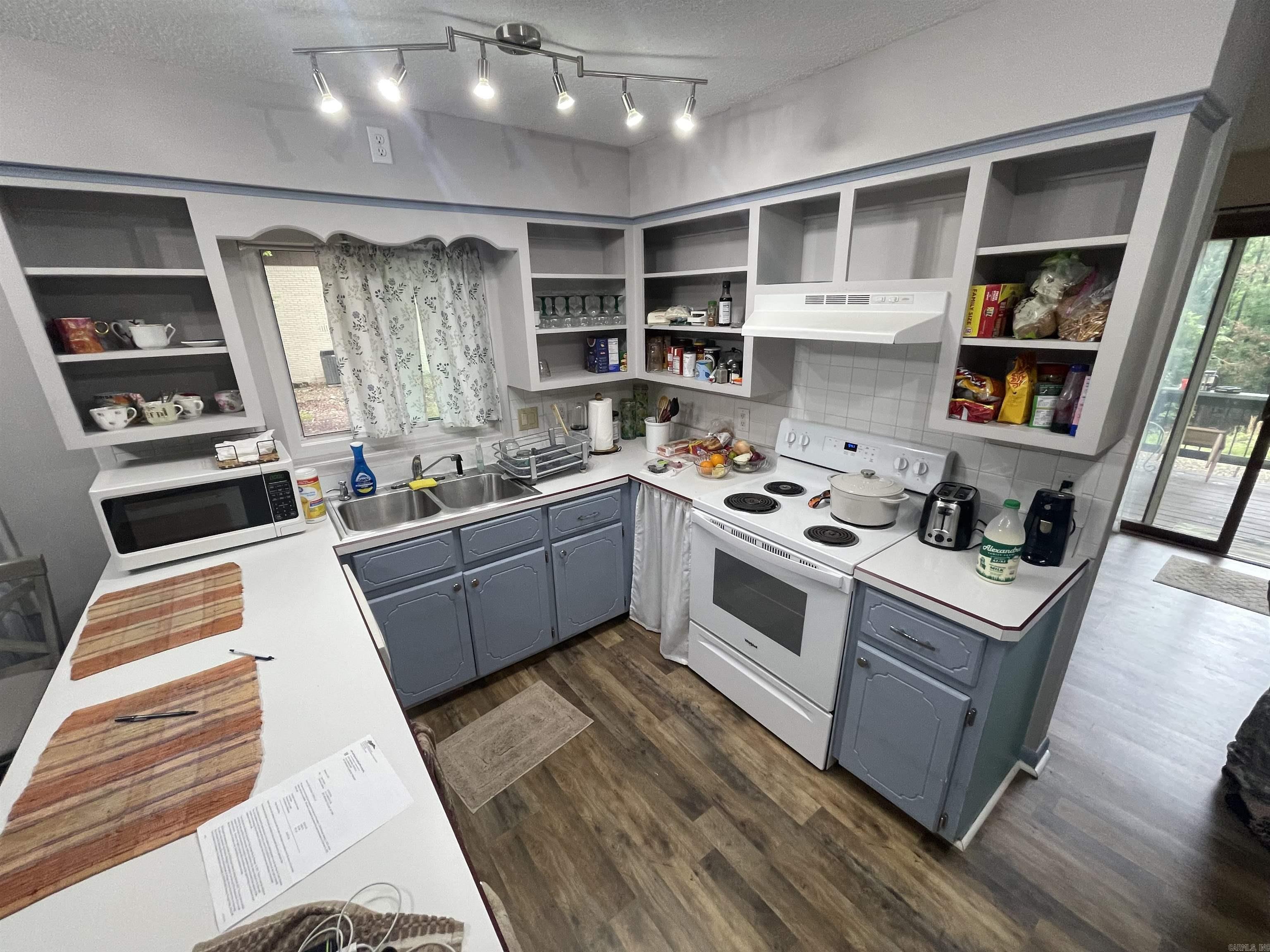 54  La Granja Circle  Hot Springs Village, AR