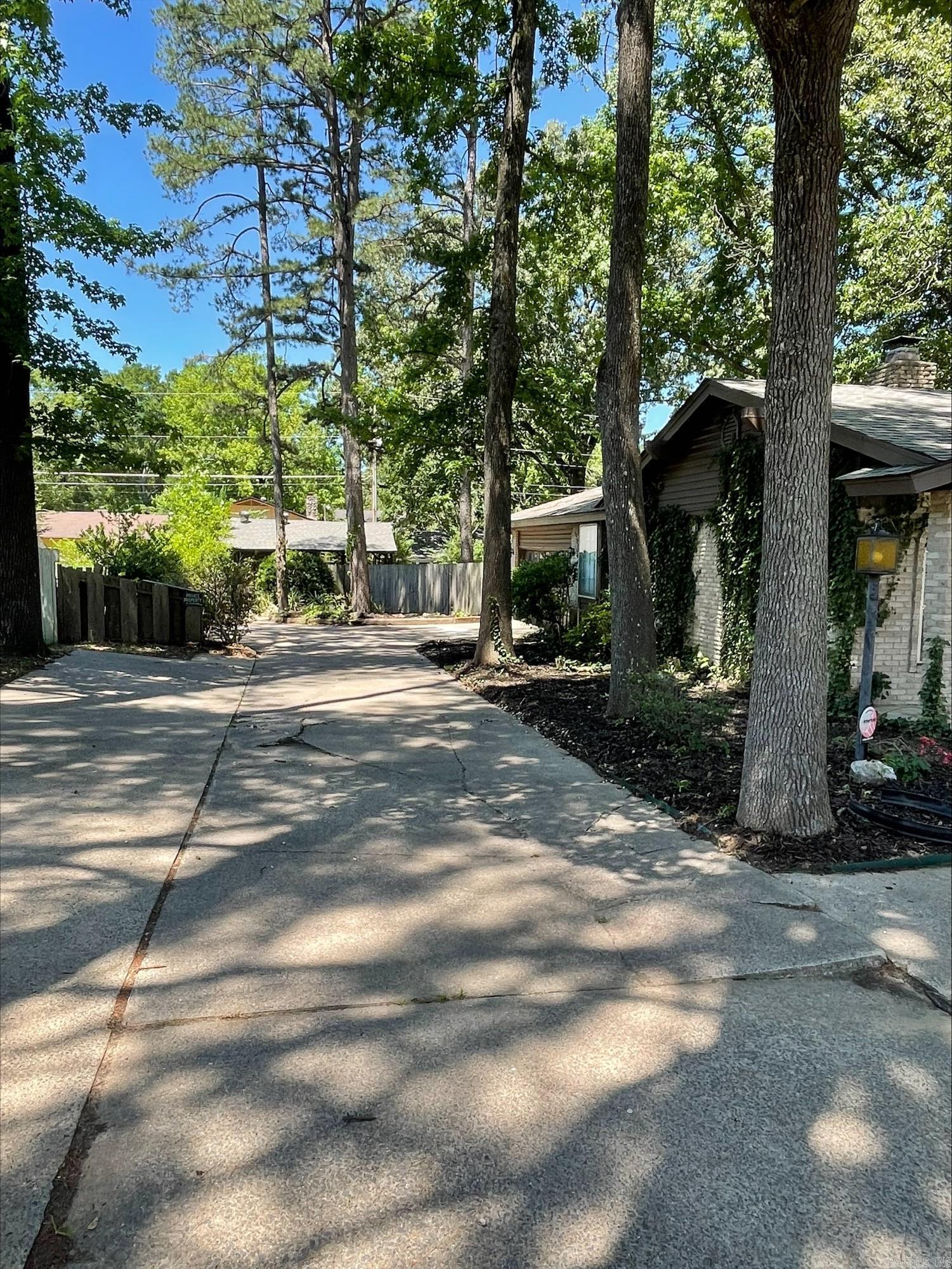 1210 N Jeff Davis St  Jacksonville, AR