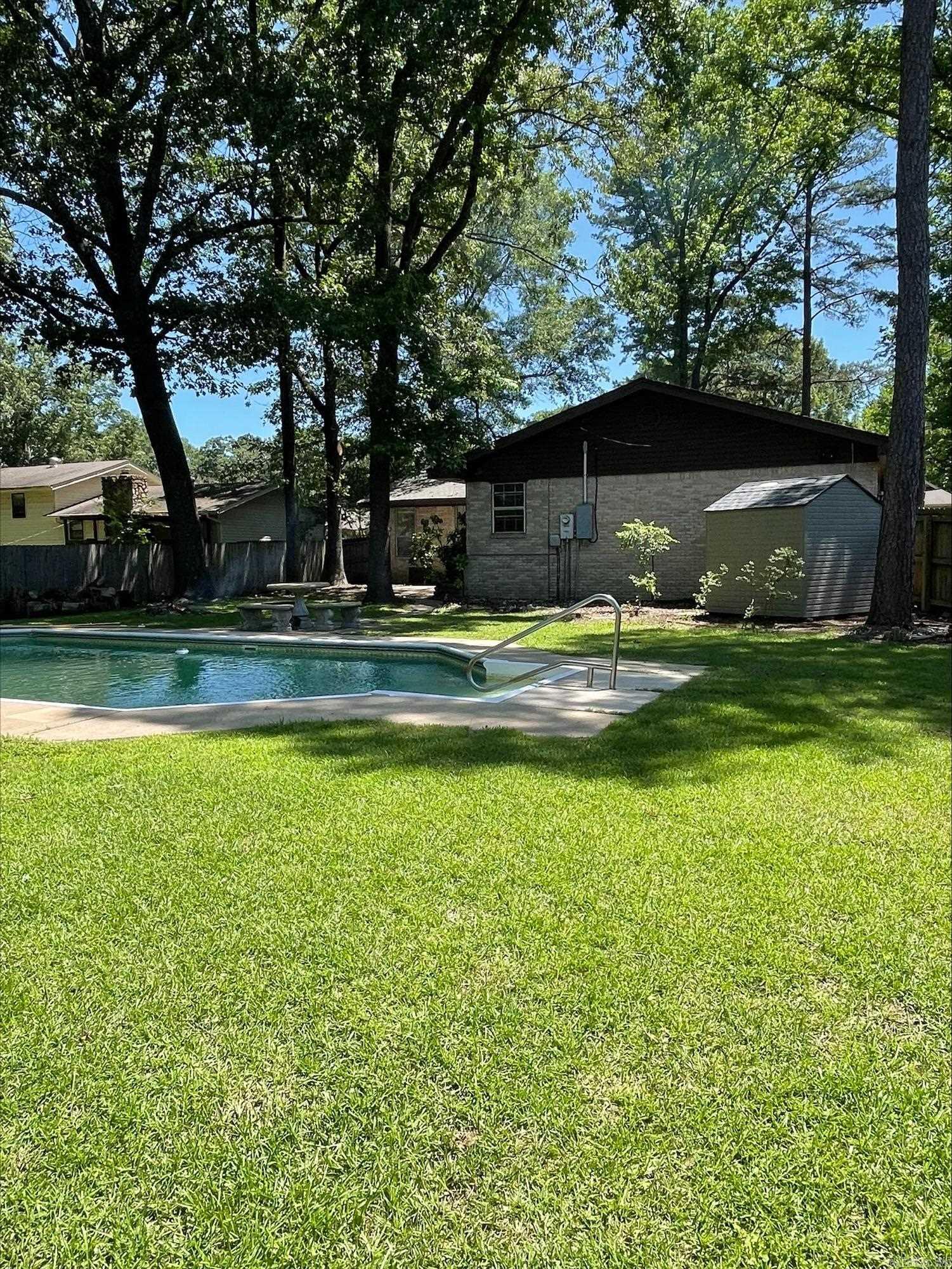 1210 N Jeff Davis St  Jacksonville, AR
