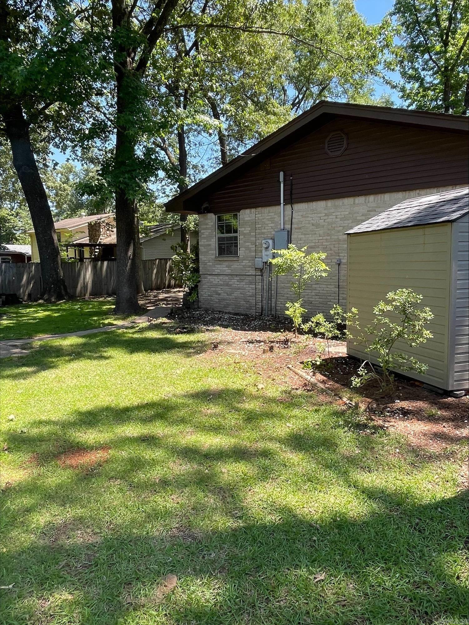 1210 N Jeff Davis St  Jacksonville, AR