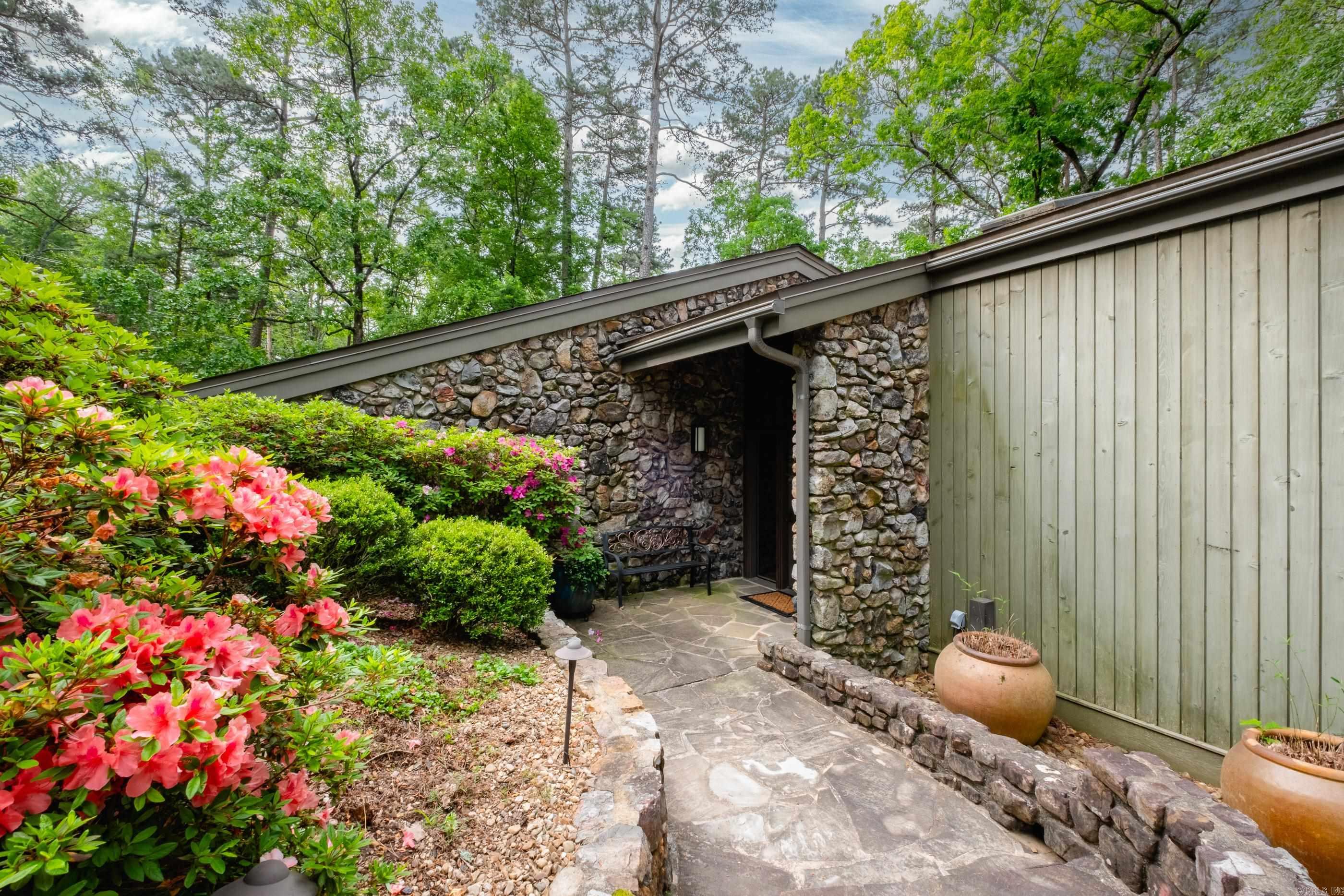 17  Racquet  Little Rock, AR