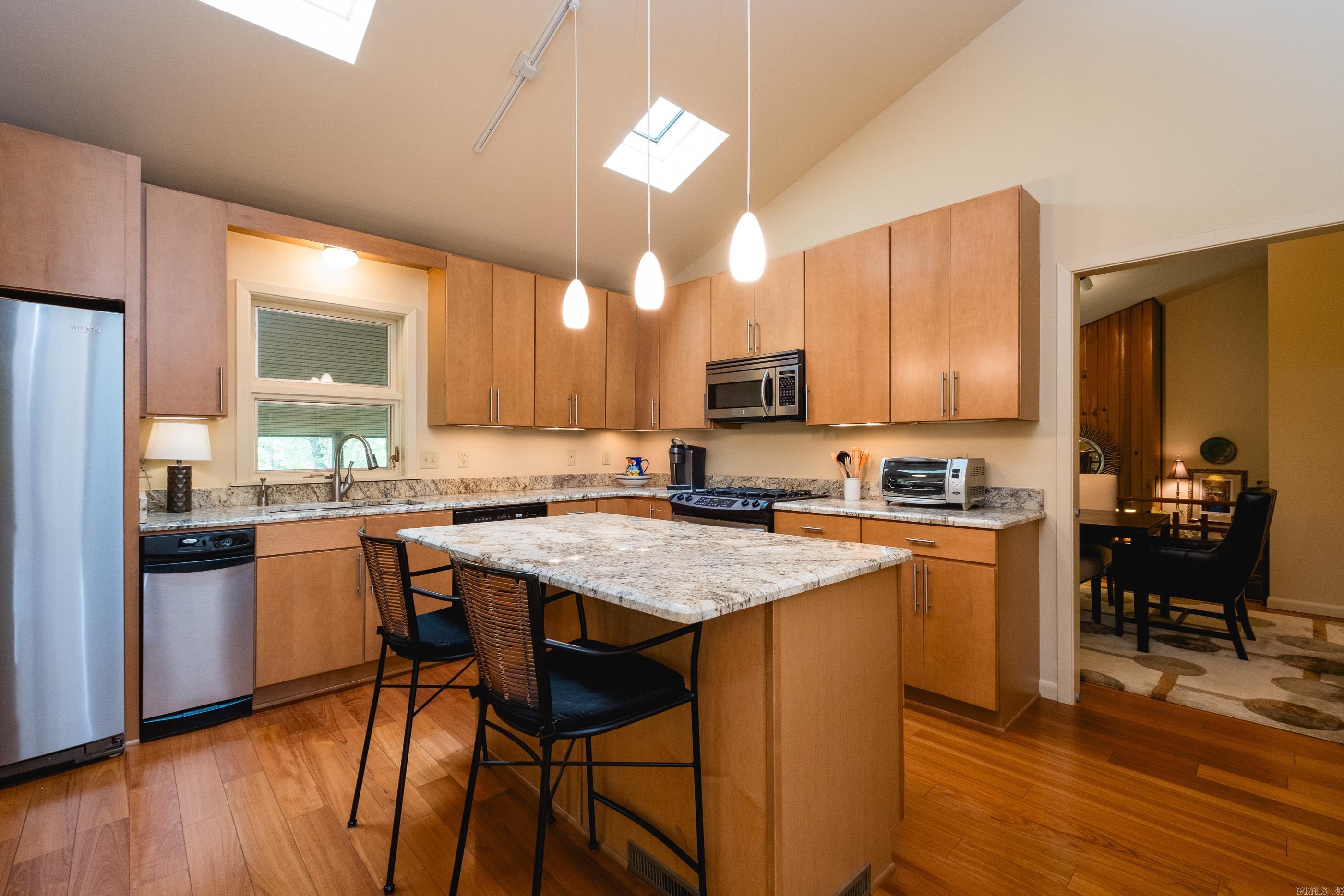 17  Racquet  Little Rock, AR