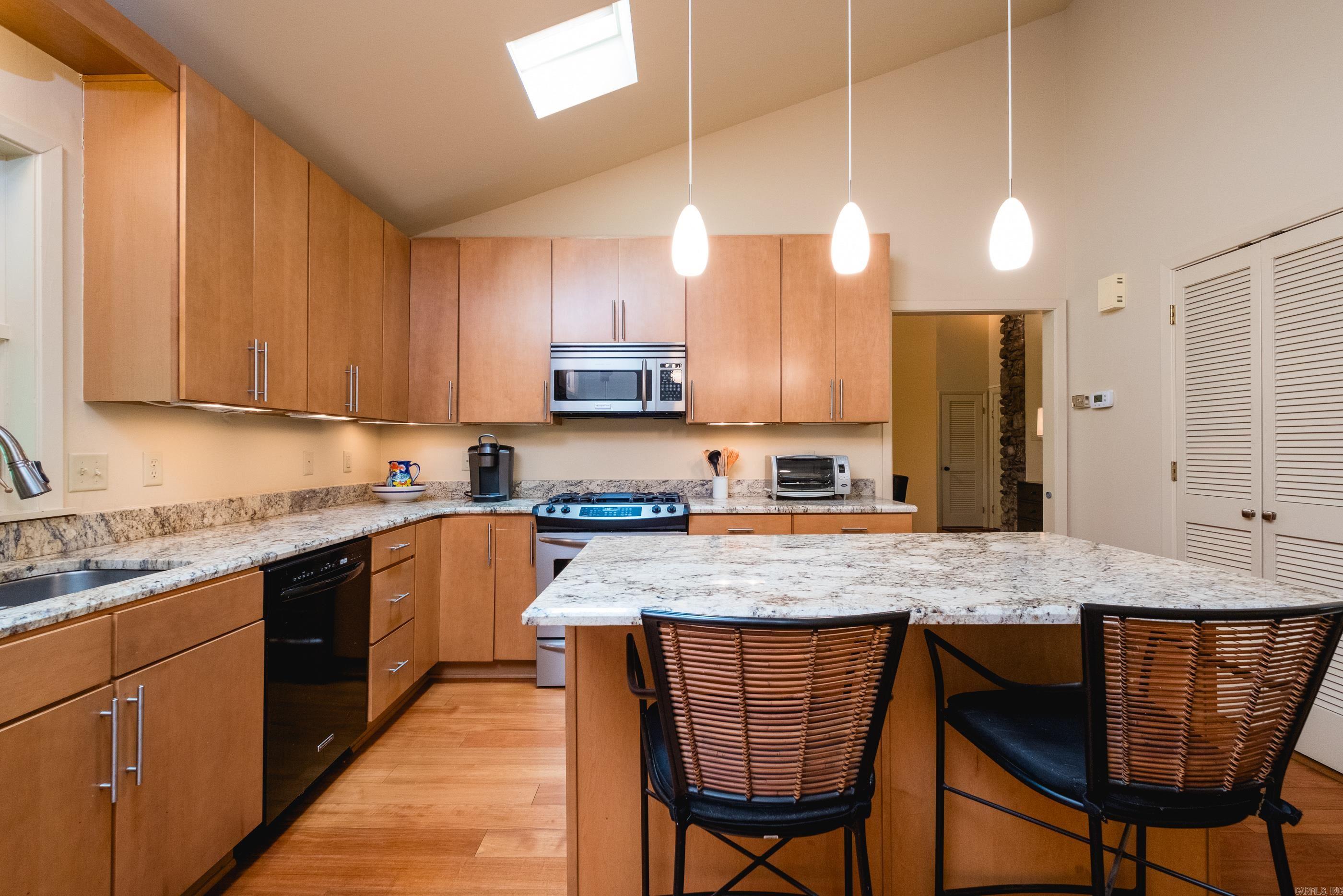 17  Racquet  Little Rock, AR