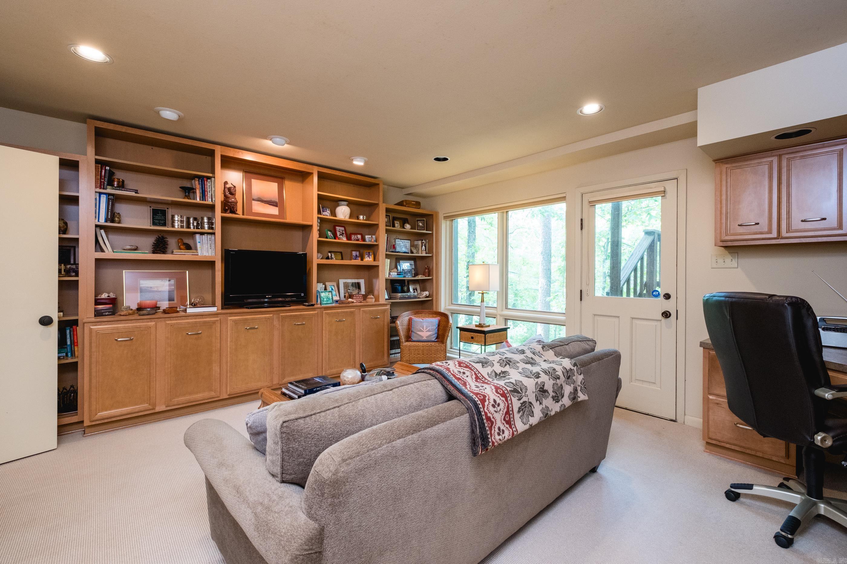 17  Racquet  Little Rock, AR