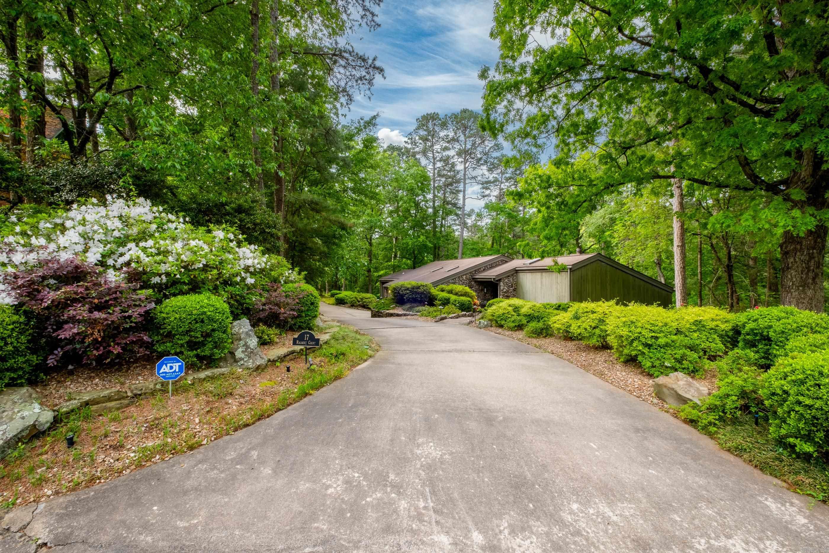17  Racquet  Little Rock, AR