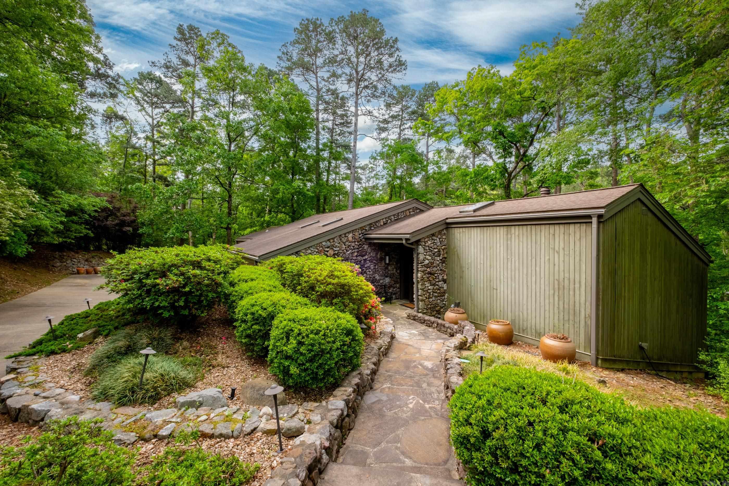 17  Racquet  Little Rock, AR
