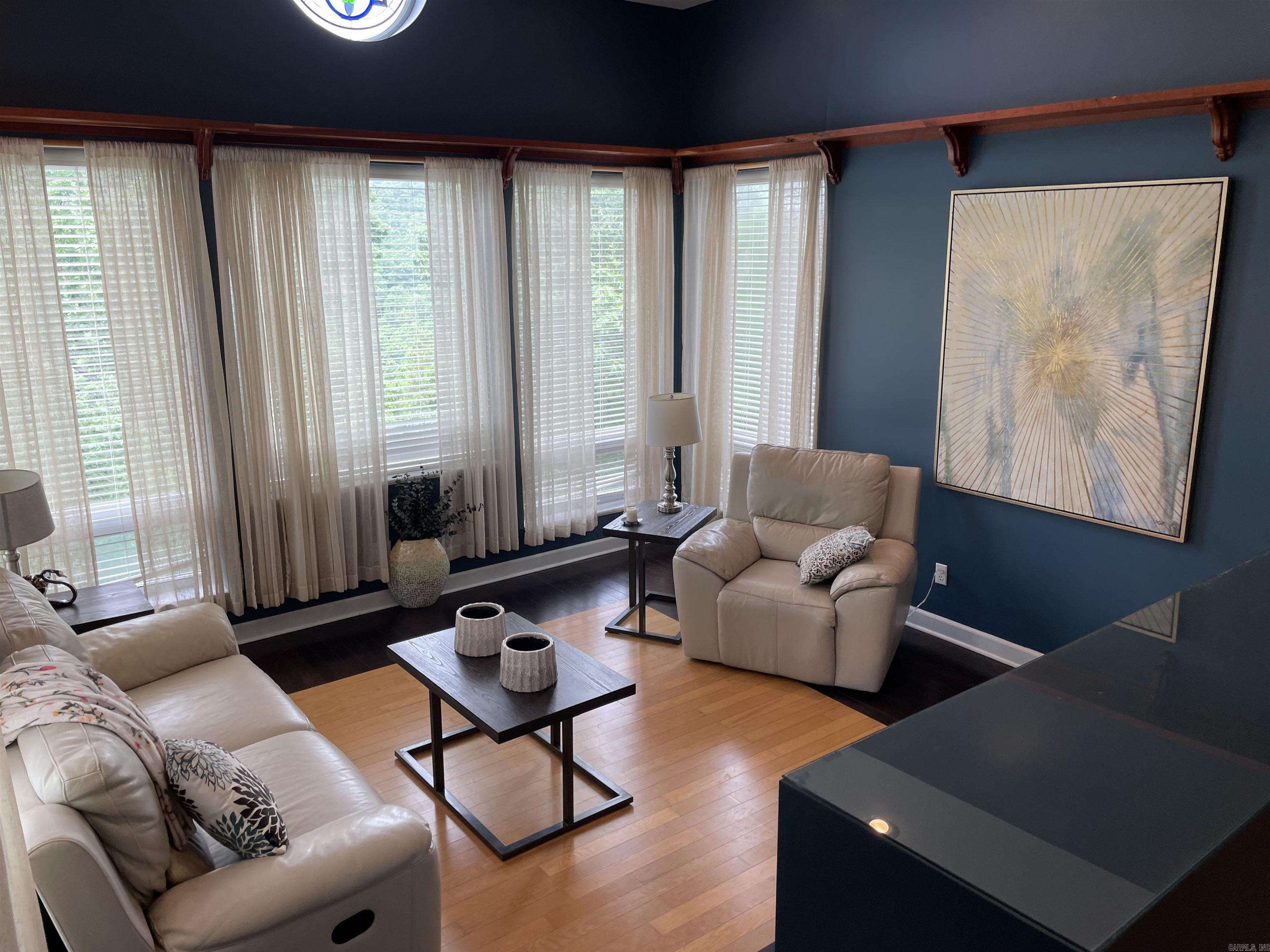 1349  Kahoka  Mountain View, AR