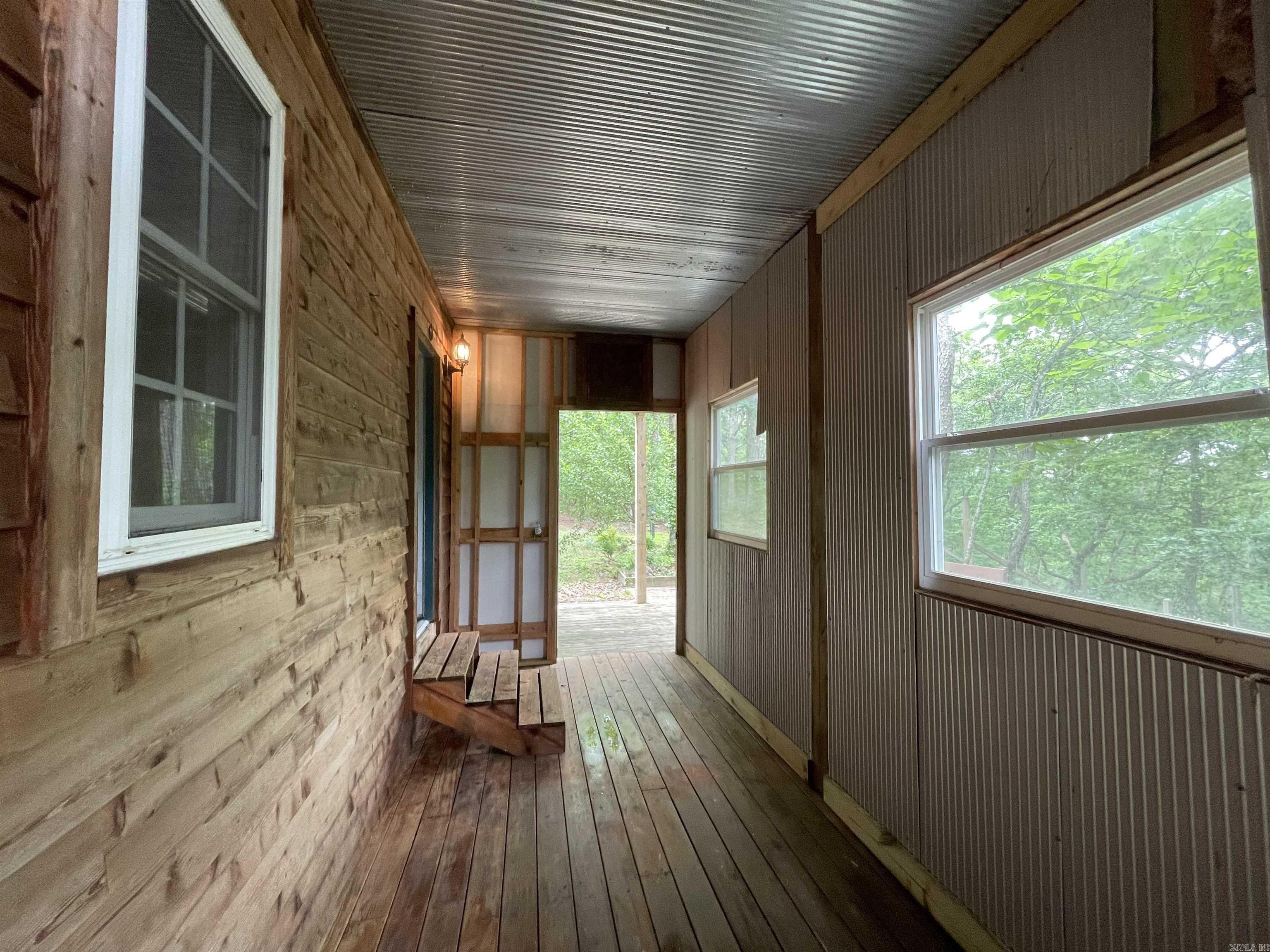 1349  Kahoka  Mountain View, AR