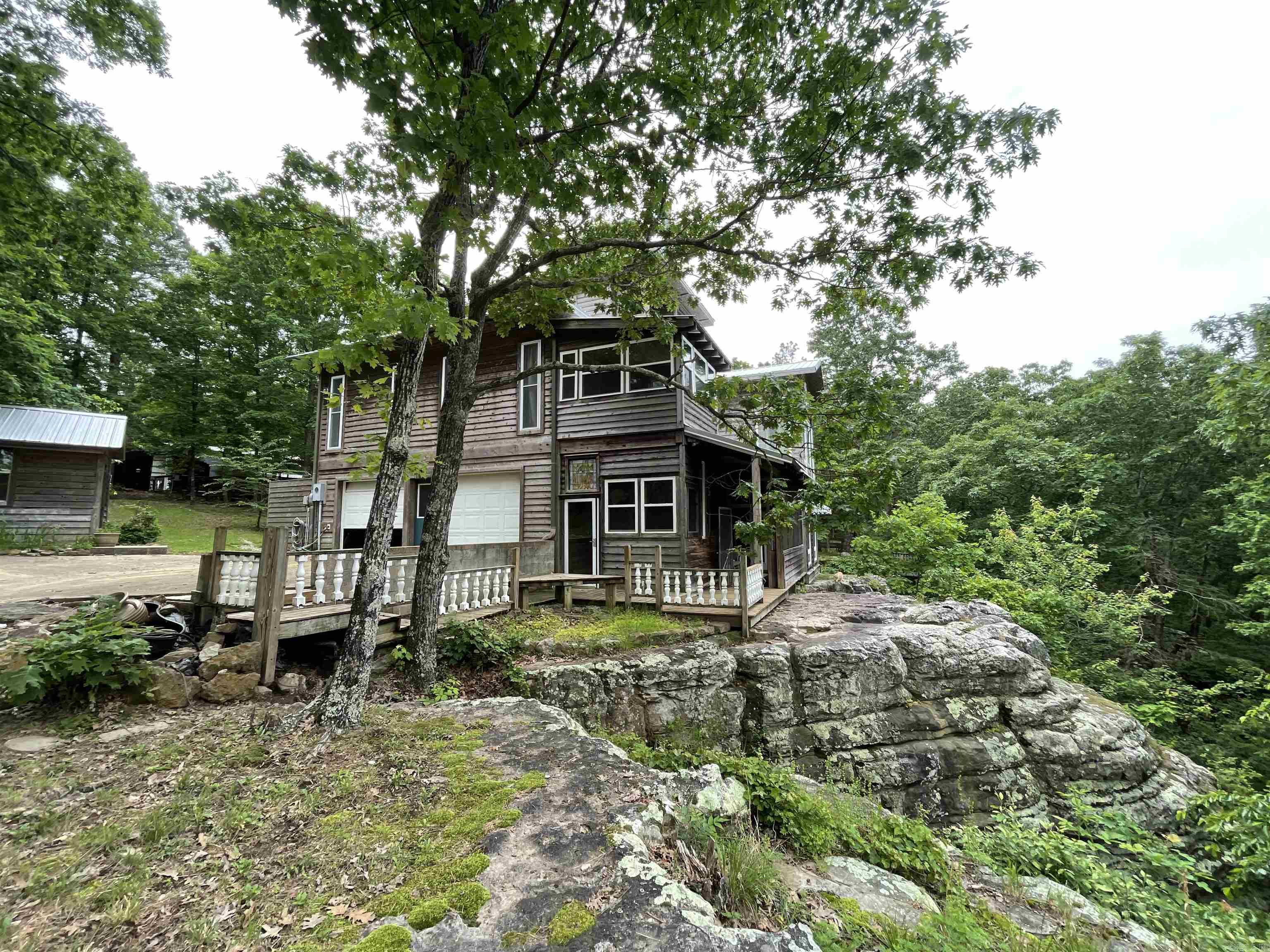 1349  Kahoka  Mountain View, AR