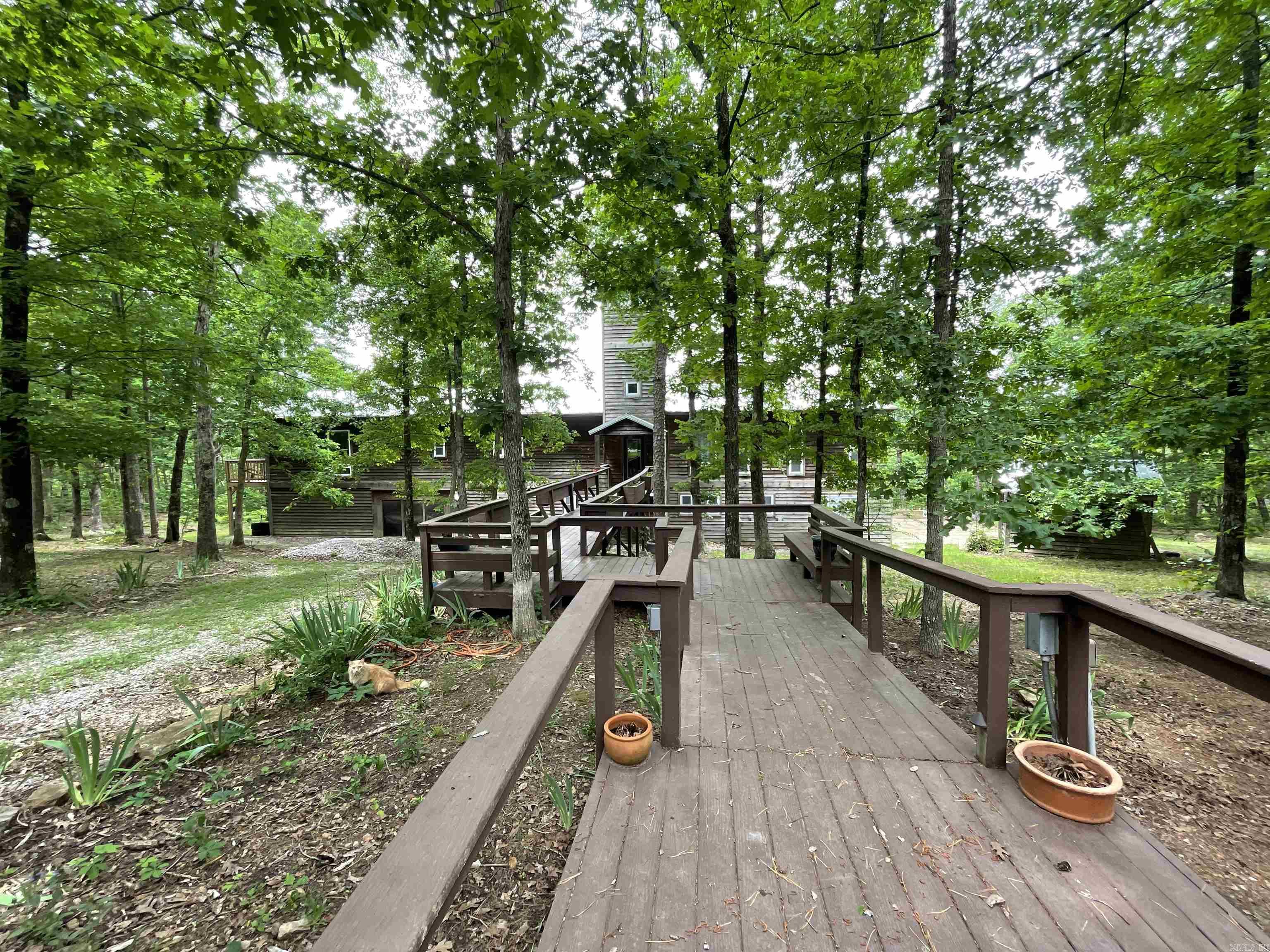 1349  Kahoka  Mountain View, AR