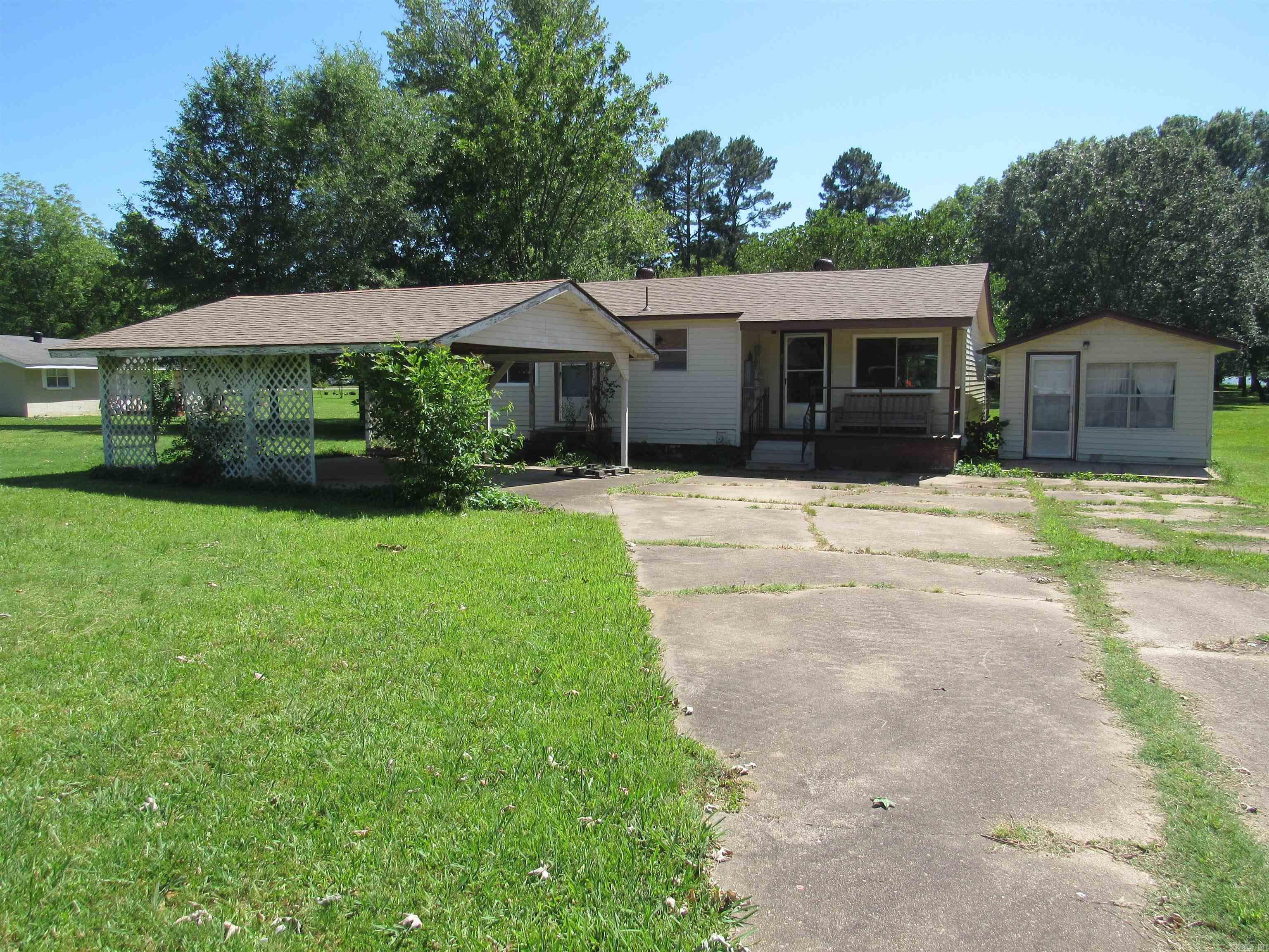 29  OVERCUP LAKE  Morrilton, AR