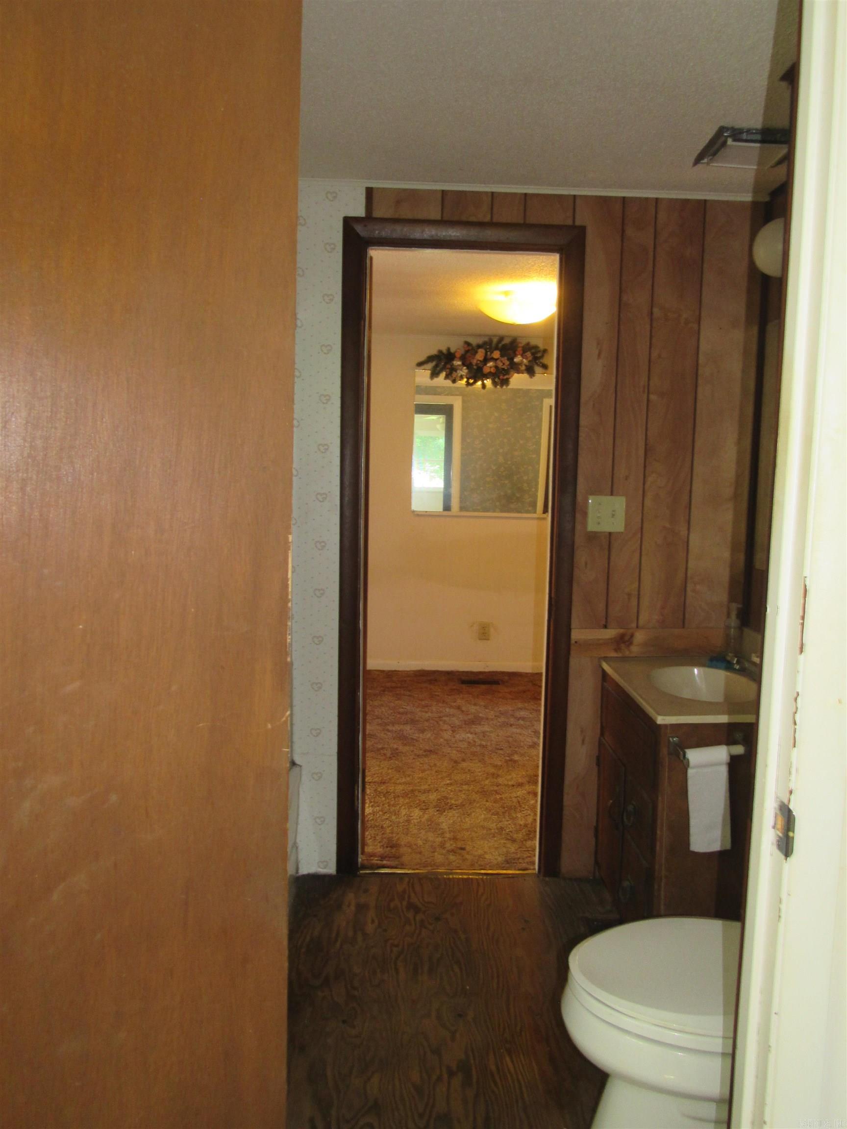 29 OVERCUP LAKE  Morrilton, AR