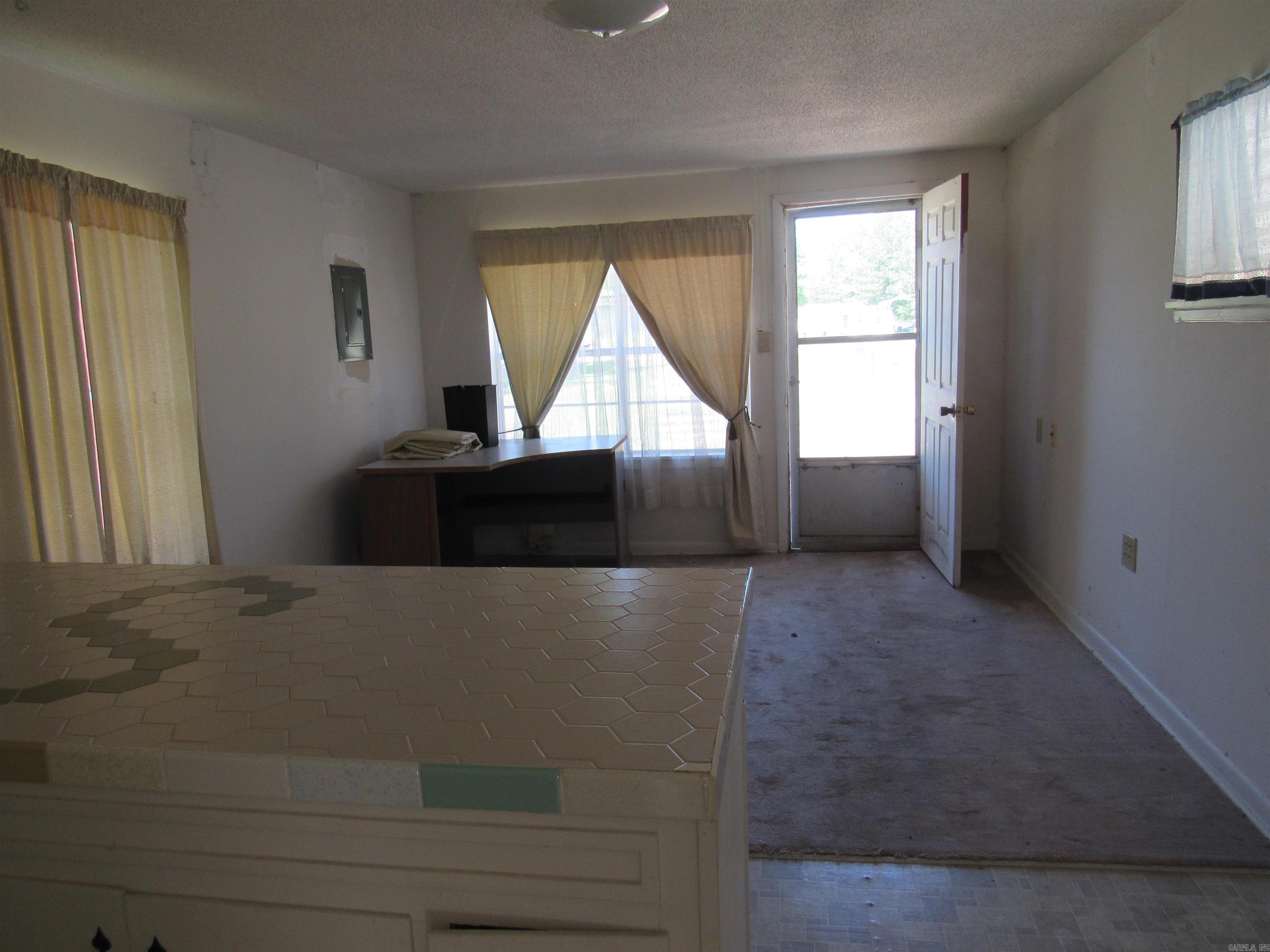 29 OVERCUP LAKE  Morrilton, AR