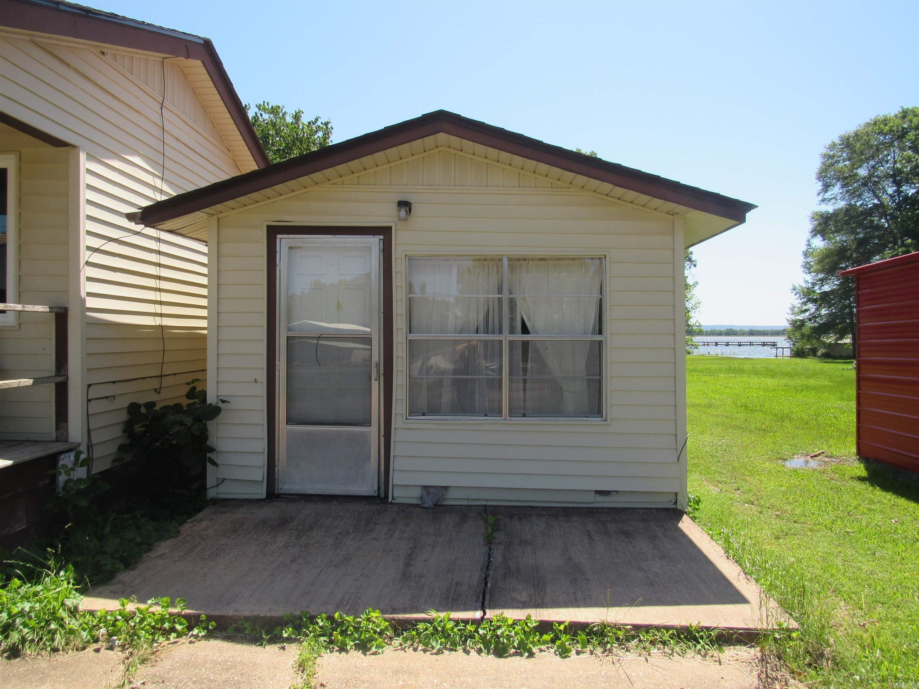 29 OVERCUP LAKE  Morrilton, AR