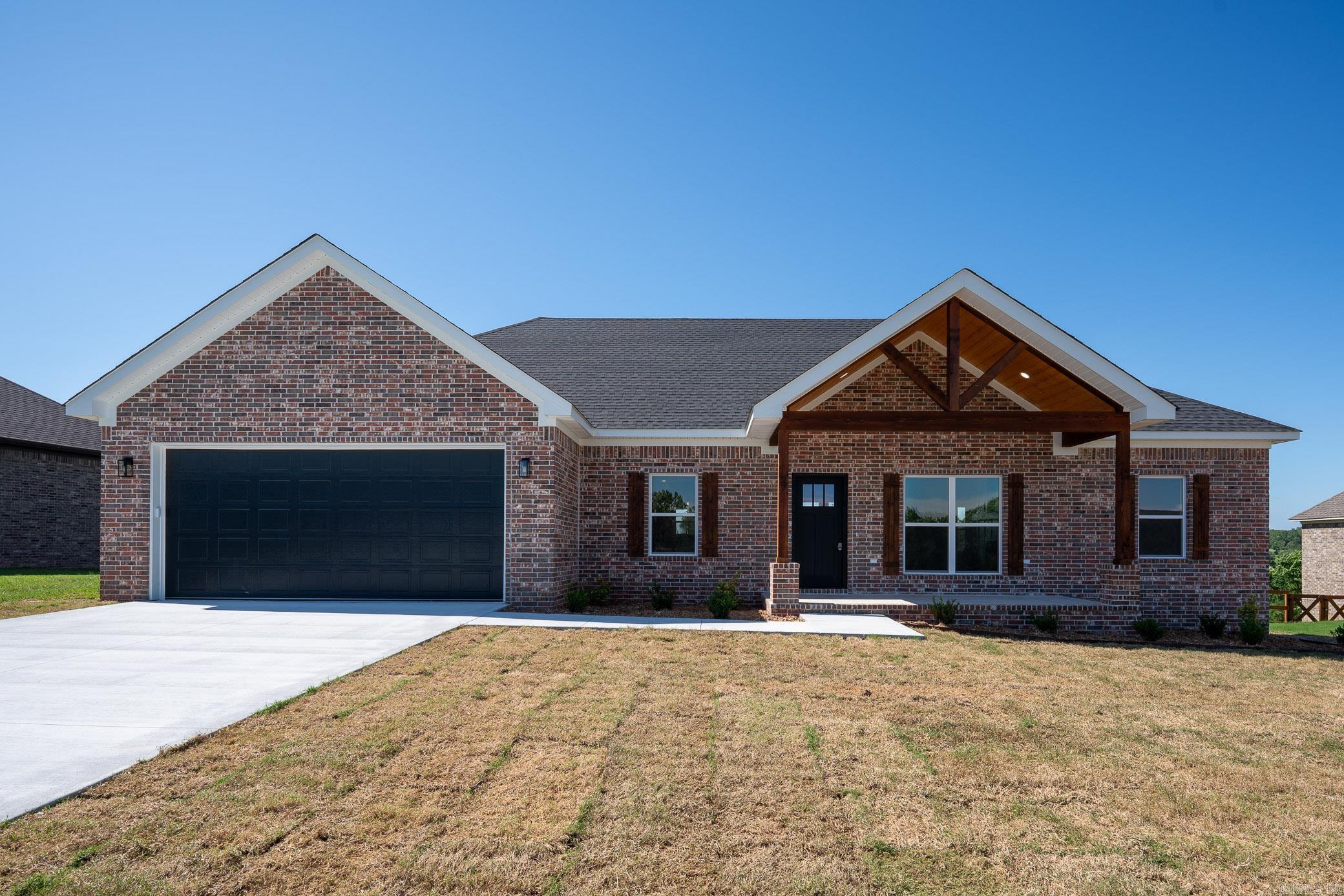 27  Persimmon Ridge  Greenbrier, AR