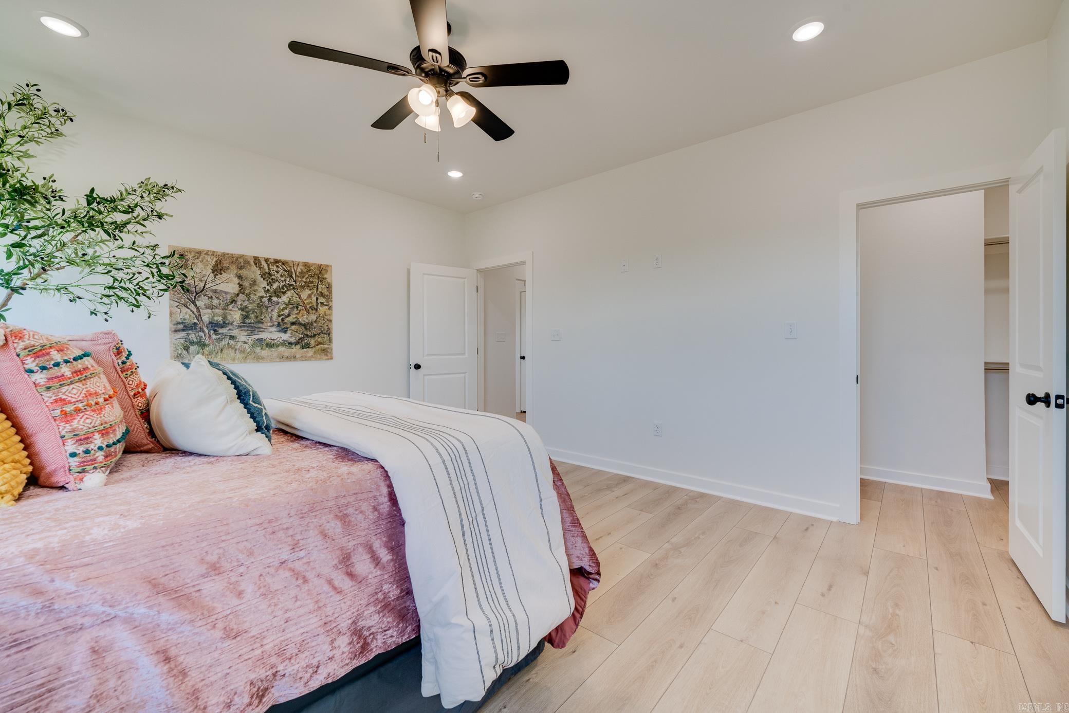 27  Persimmon Ridge  Greenbrier, AR