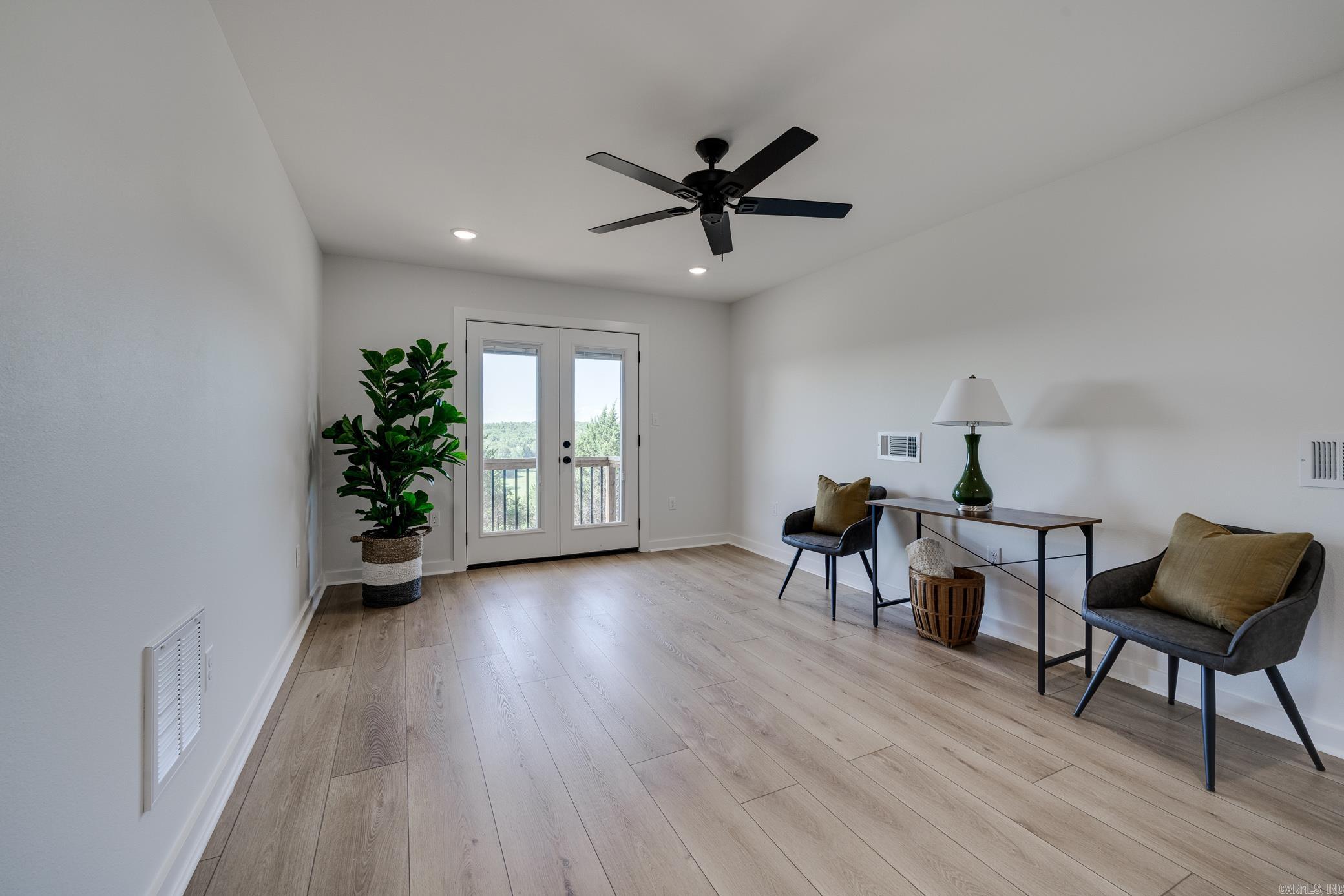 27  Persimmon Ridge  Greenbrier, AR
