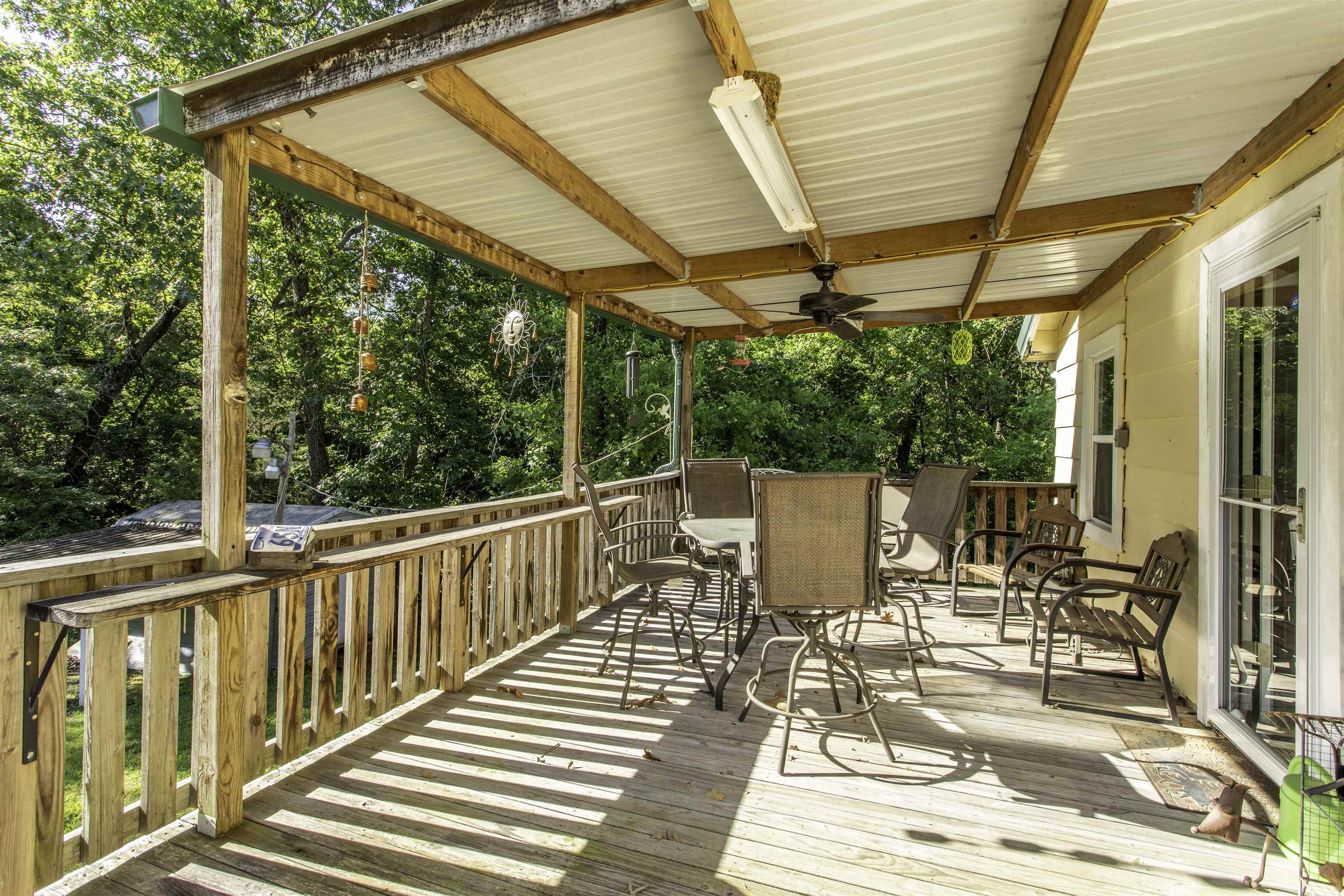 57  Valley Heart  Highland, AR