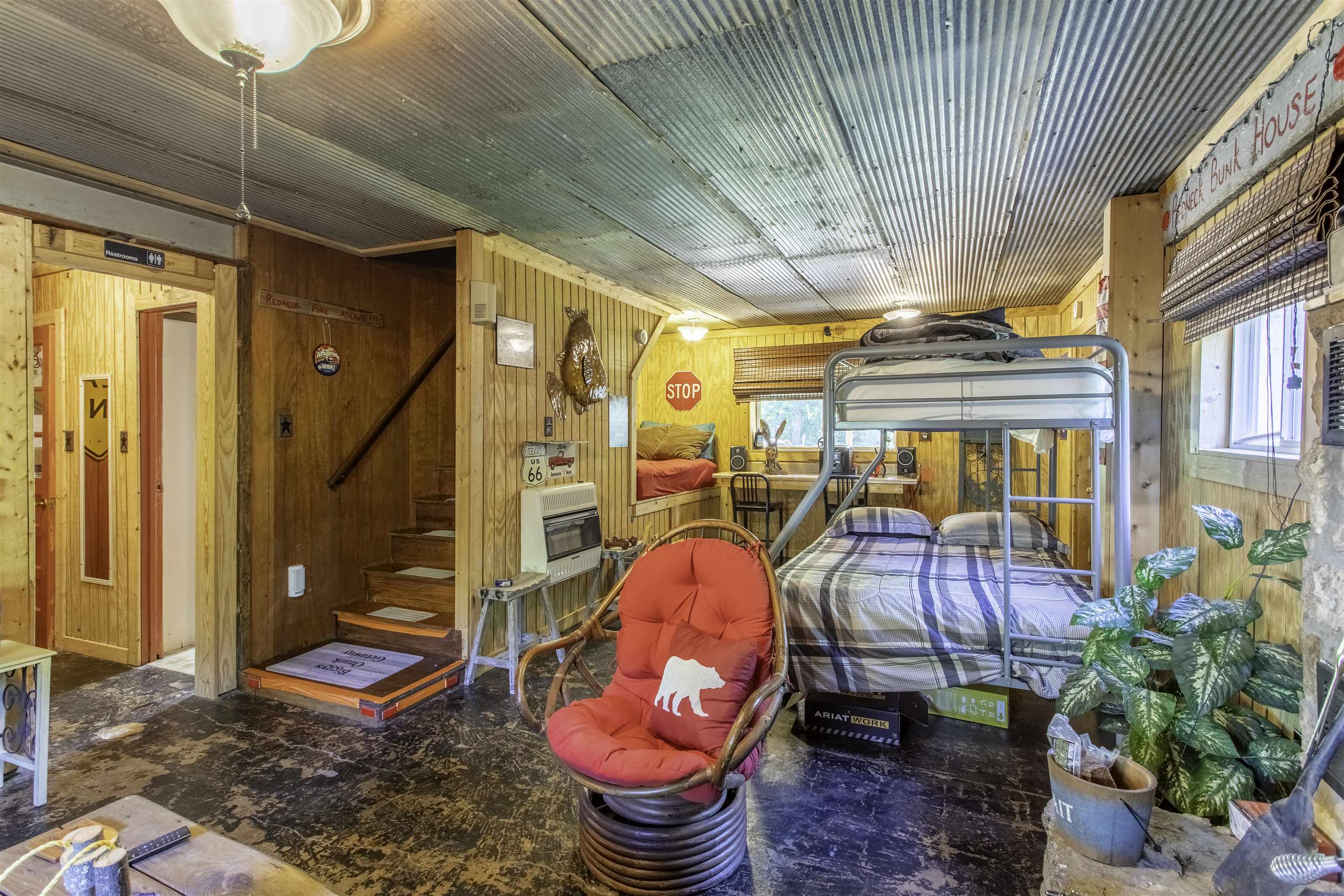 57  Valley Heart  Highland, AR