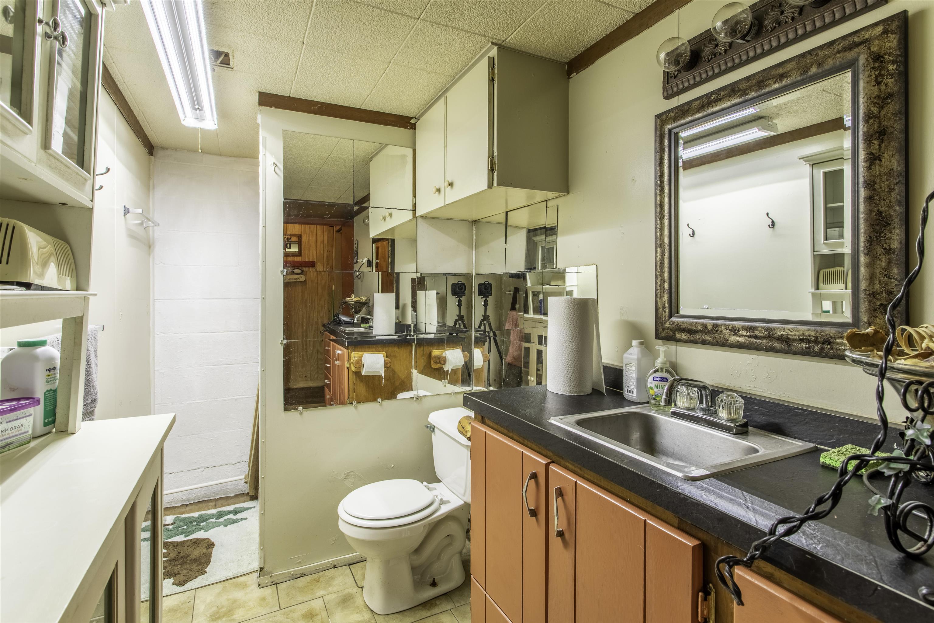 57  Valley Heart  Highland, AR