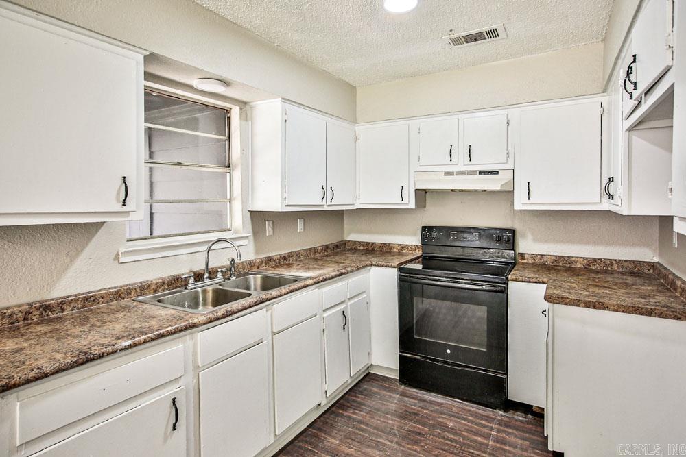 325 S 12th St  West Memphis, AR
