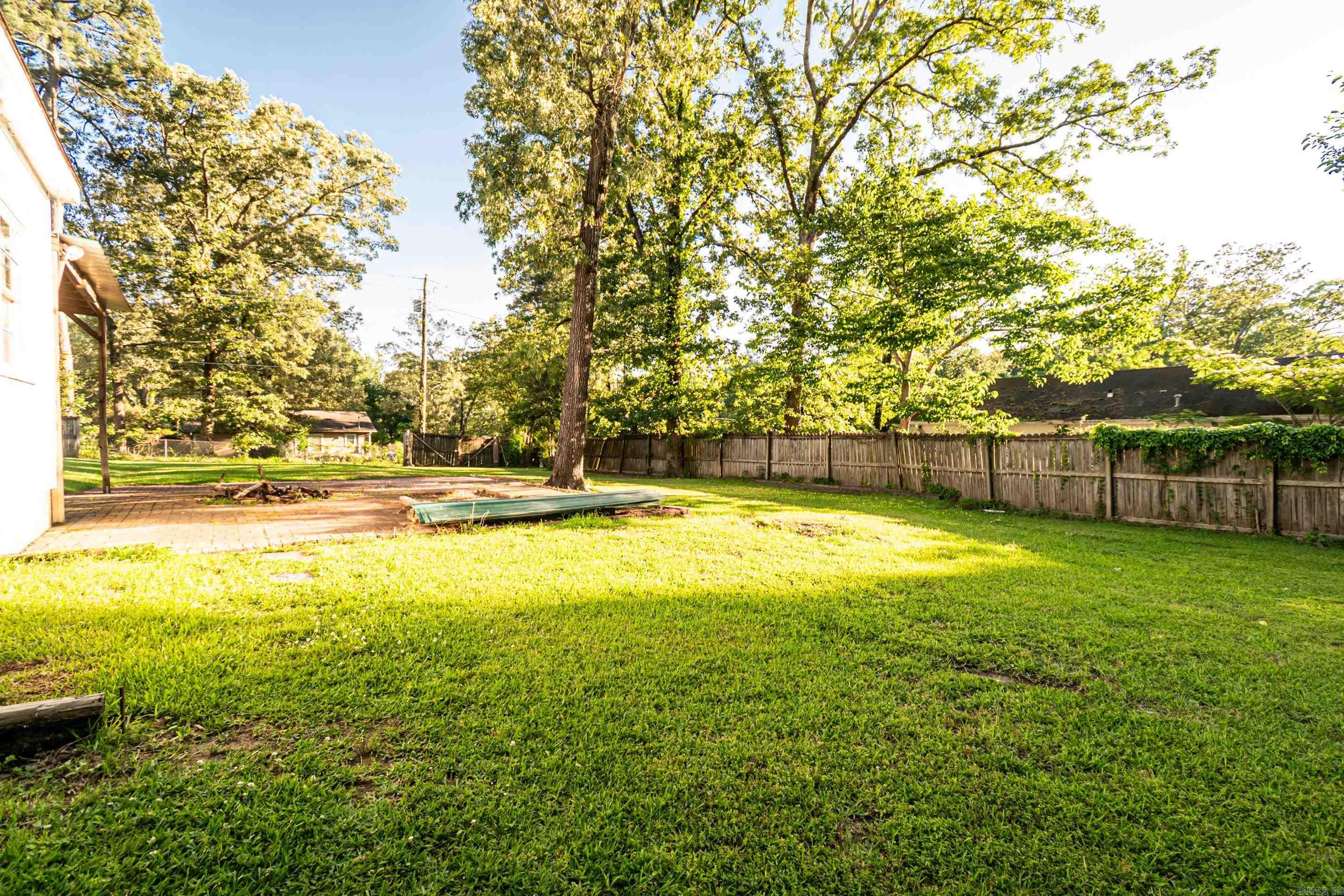 1002 N Bradley Ave  El Dorado, AR