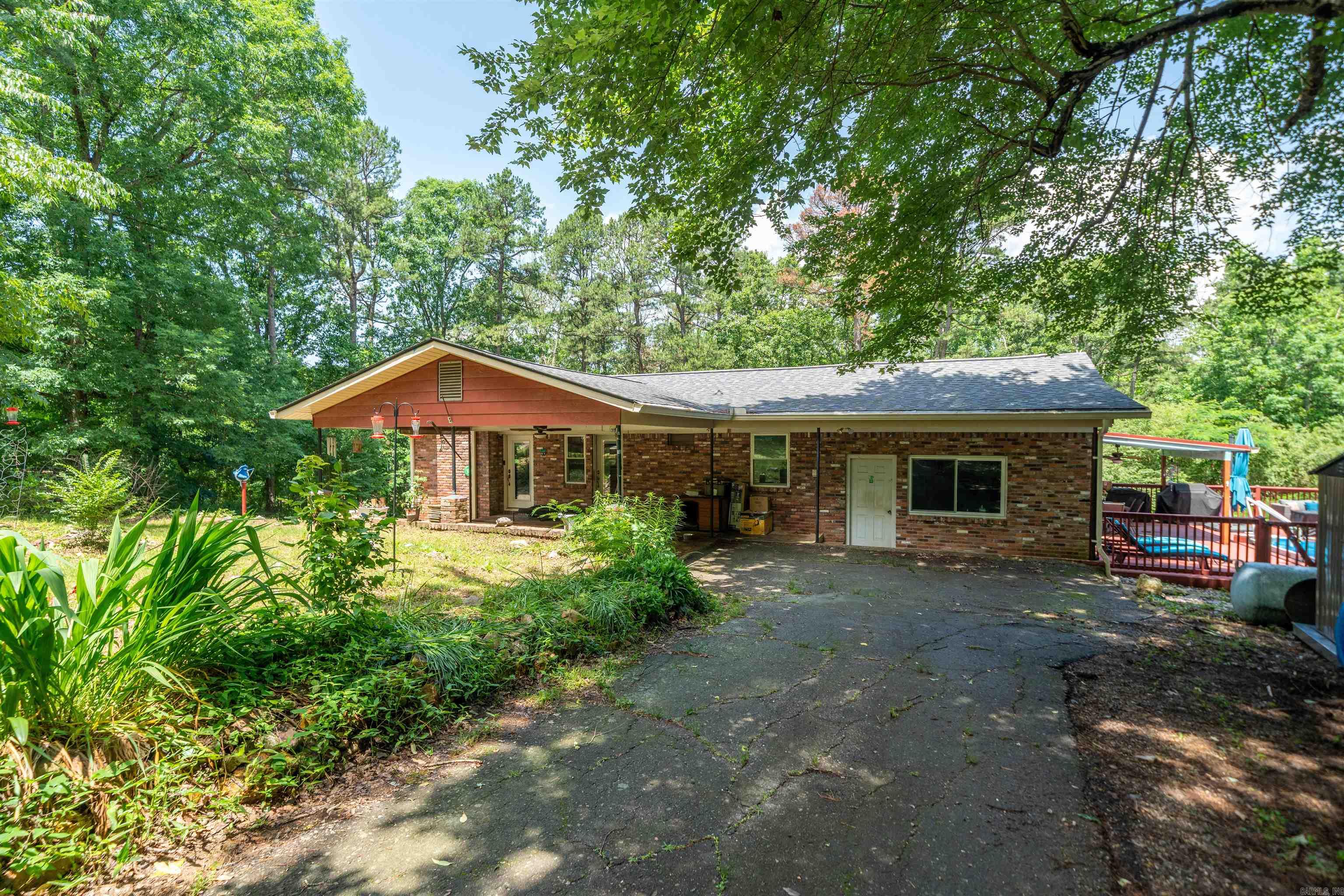 209  Squaw Valley  Hot Springs, AR