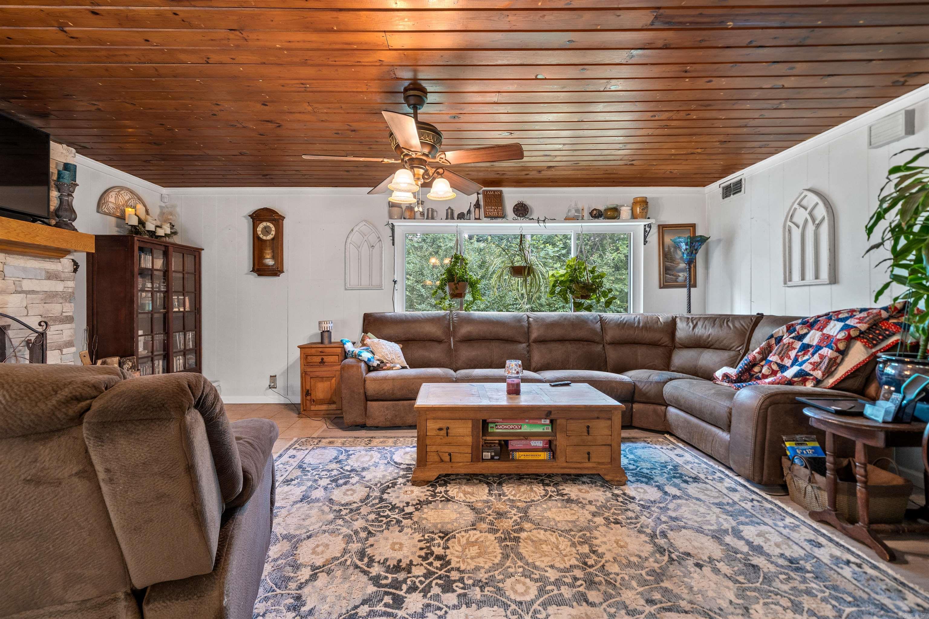 209  Squaw Valley  Hot Springs, AR