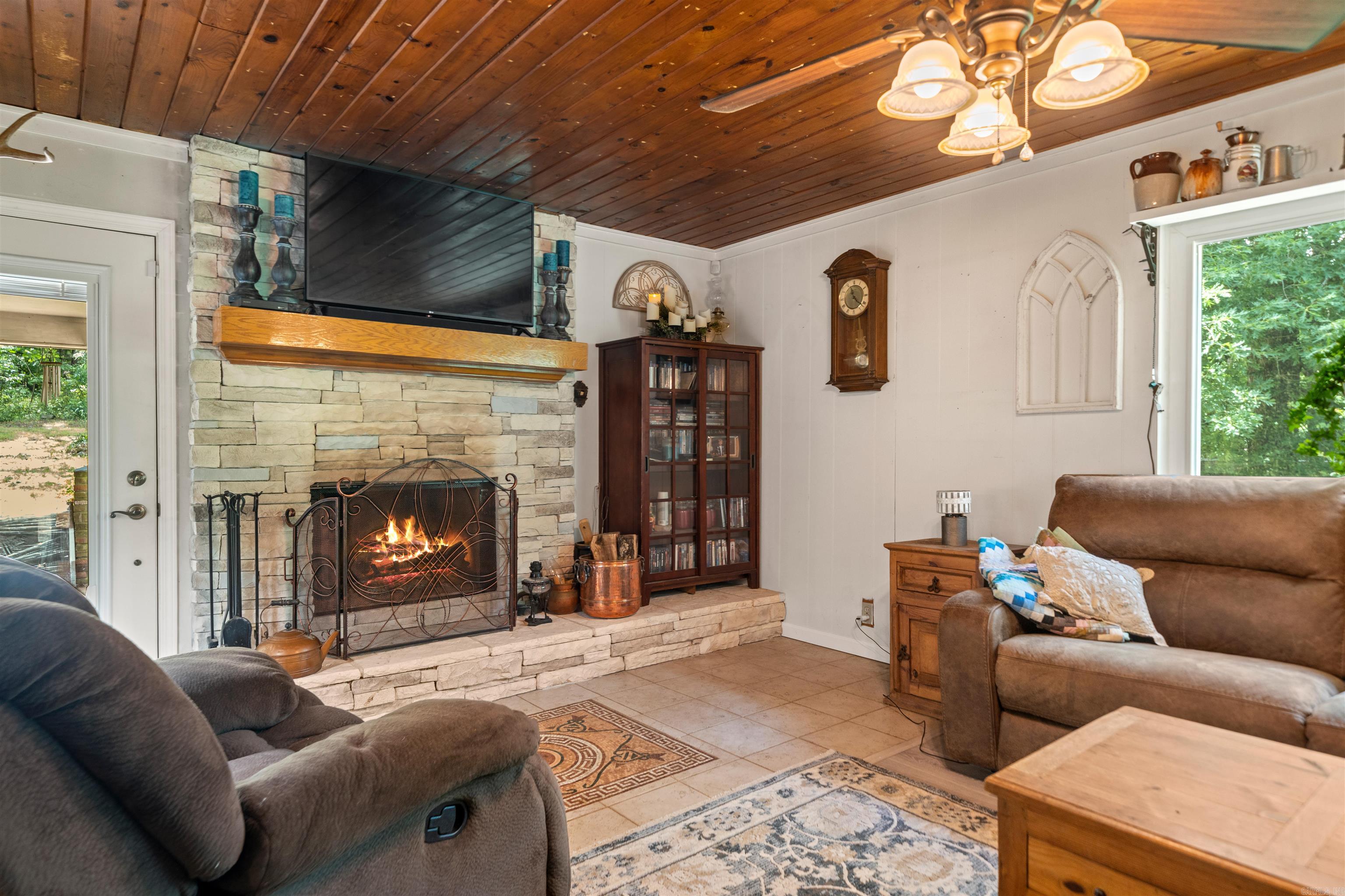 209  Squaw Valley  Hot Springs, AR