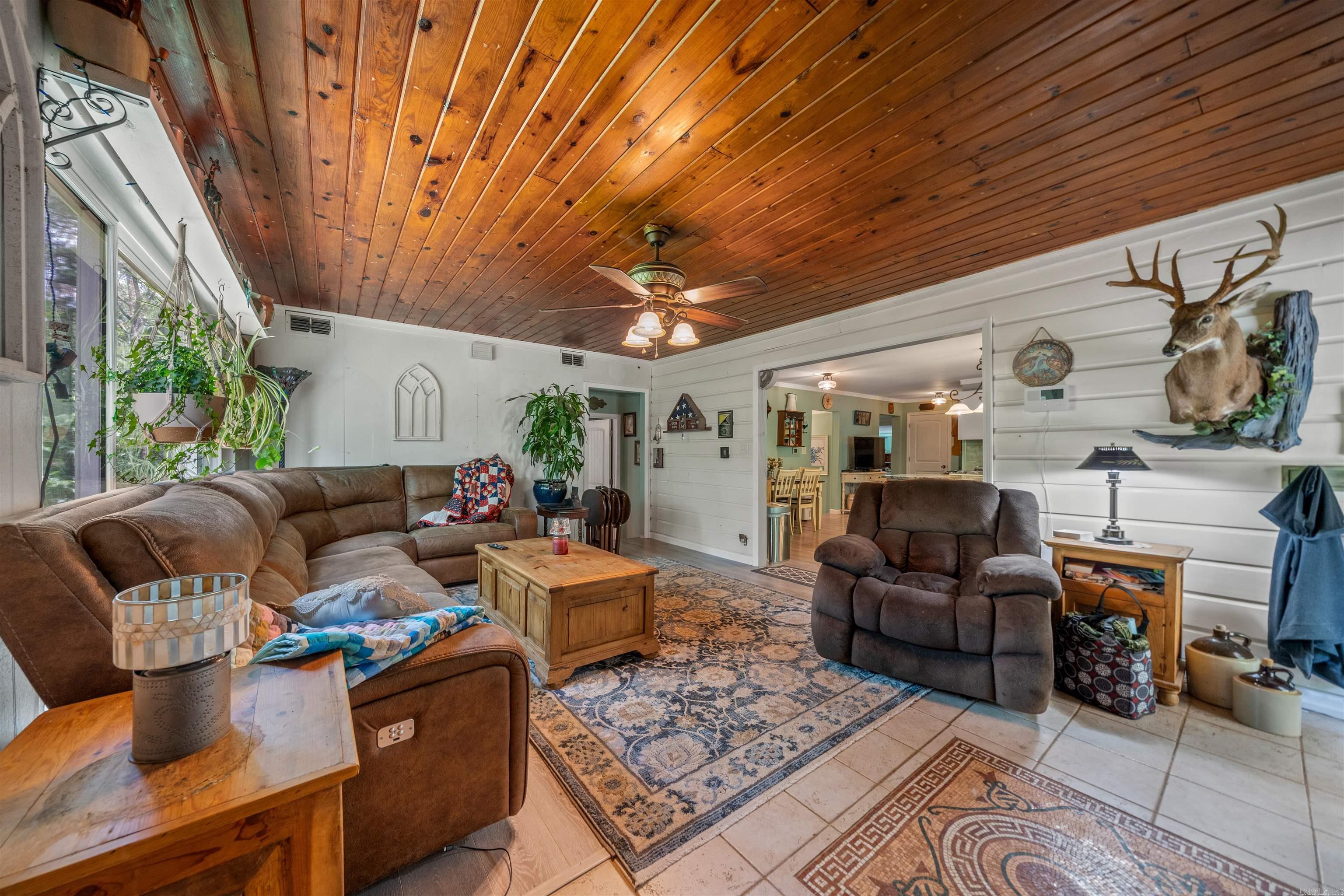 209  Squaw Valley  Hot Springs, AR