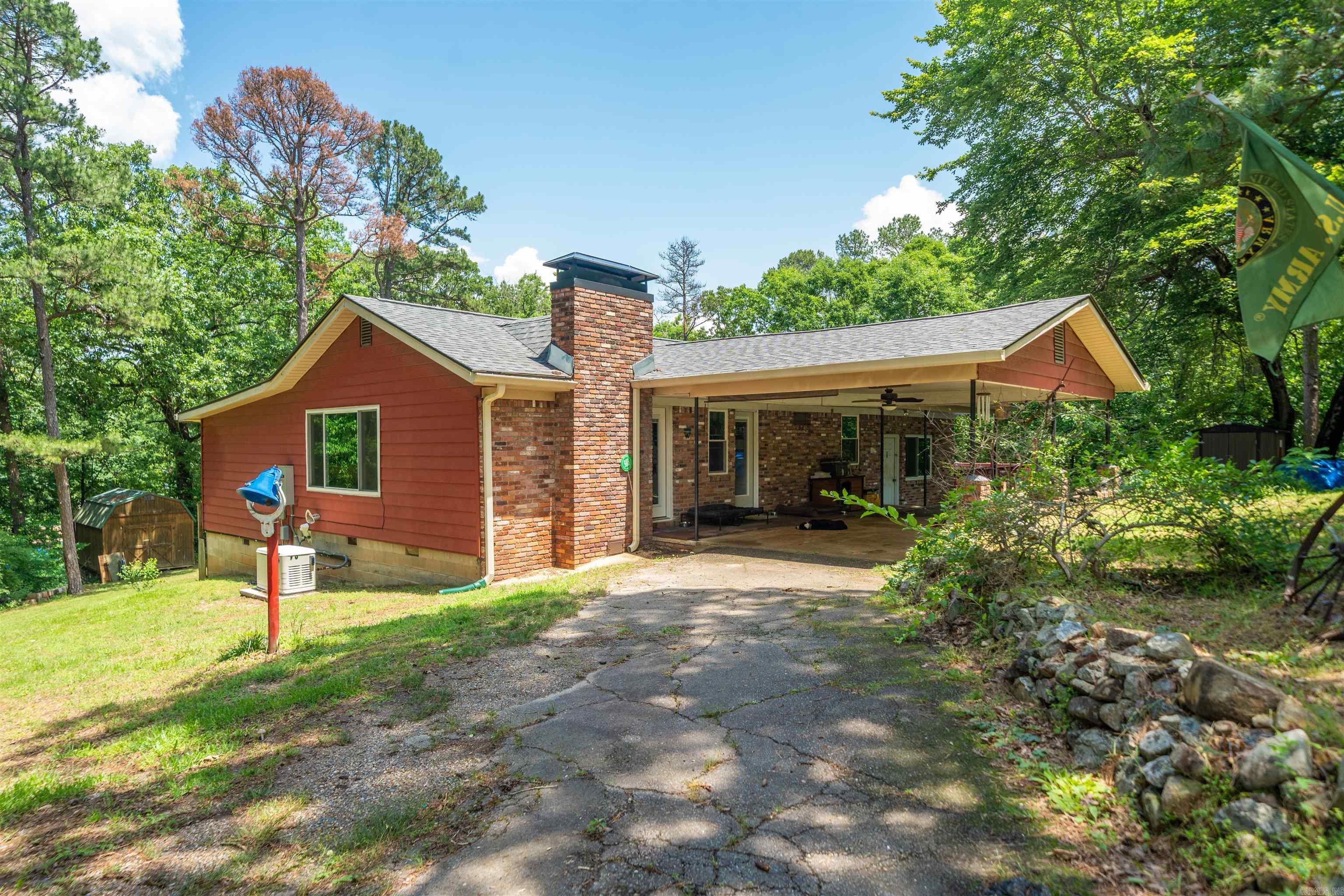 209  Squaw Valley  Hot Springs, AR