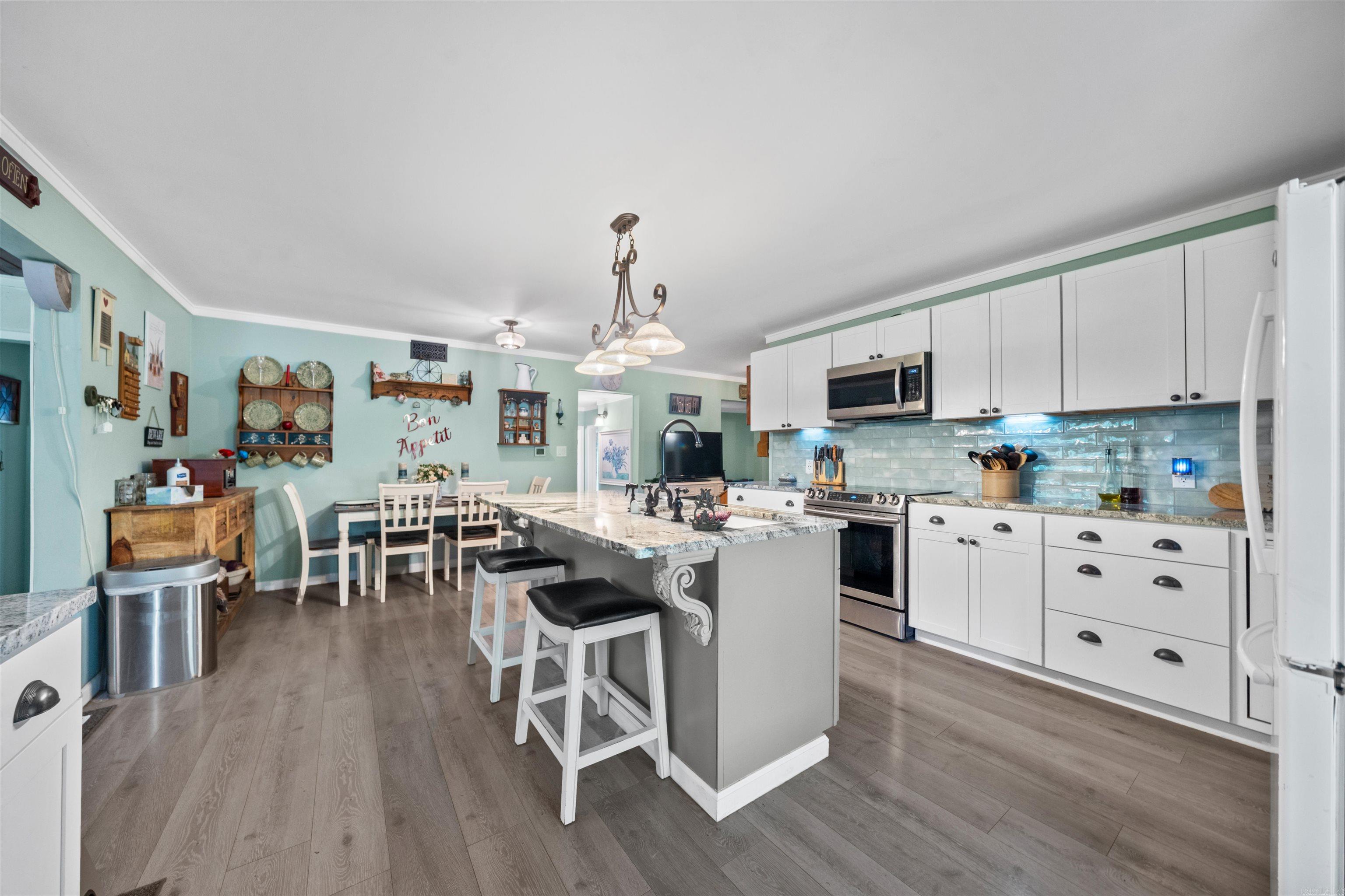 209  Squaw Valley  Hot Springs, AR
