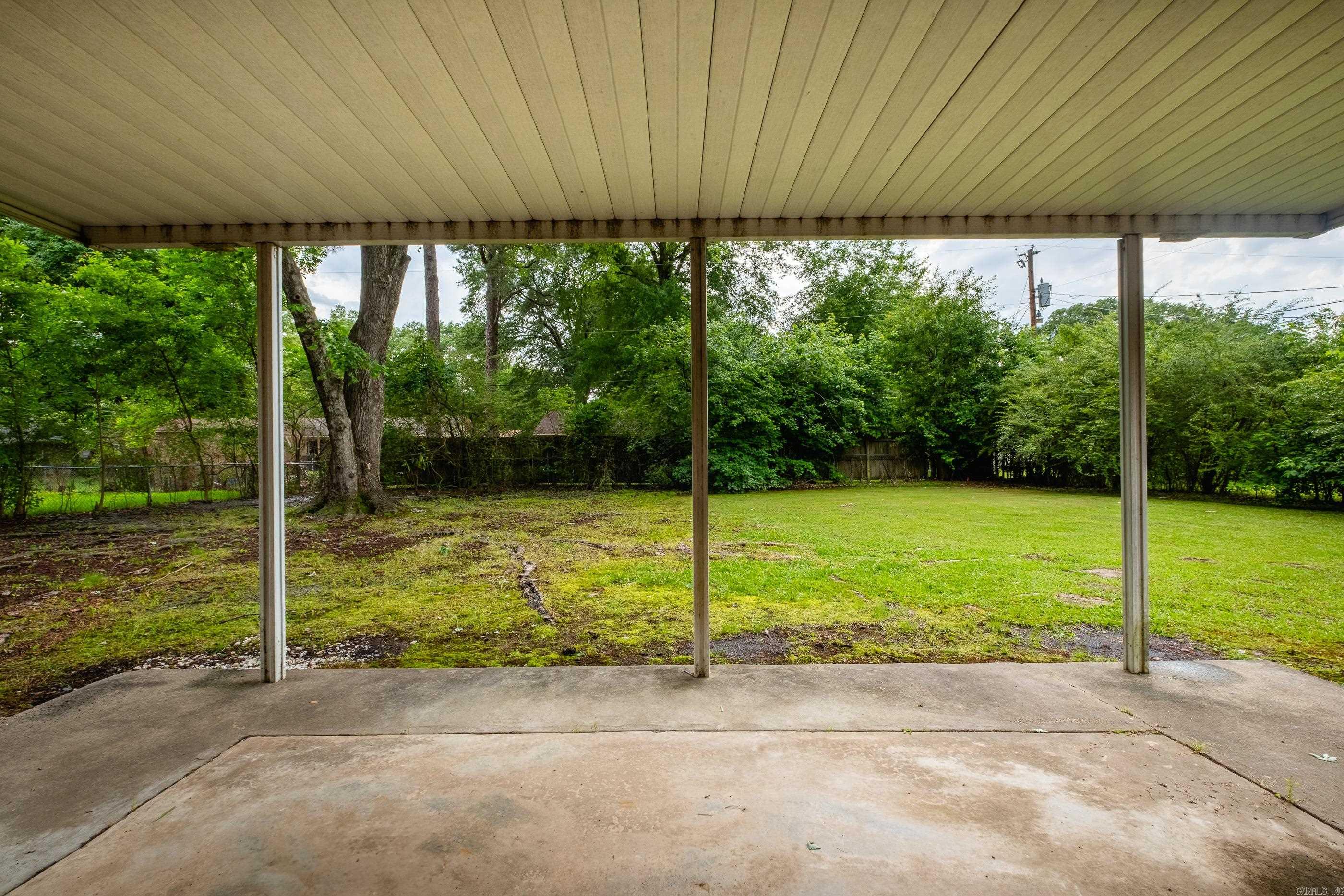 123  Shamrock  Conway, AR