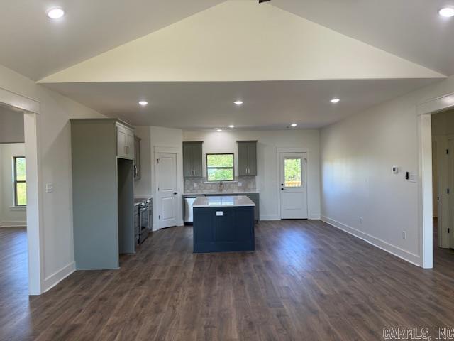 32  High Point Drive  Greenbrier, AR