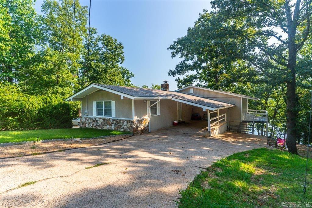 111 W Lakeshore Dr W  Cherokee Village, AR