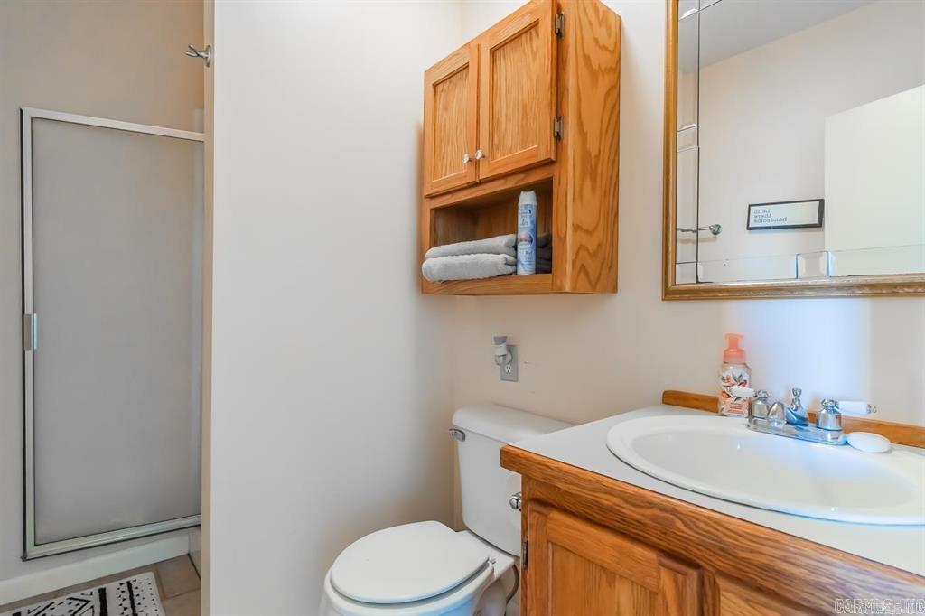 111 W Lakeshore Dr W  Cherokee Village, AR