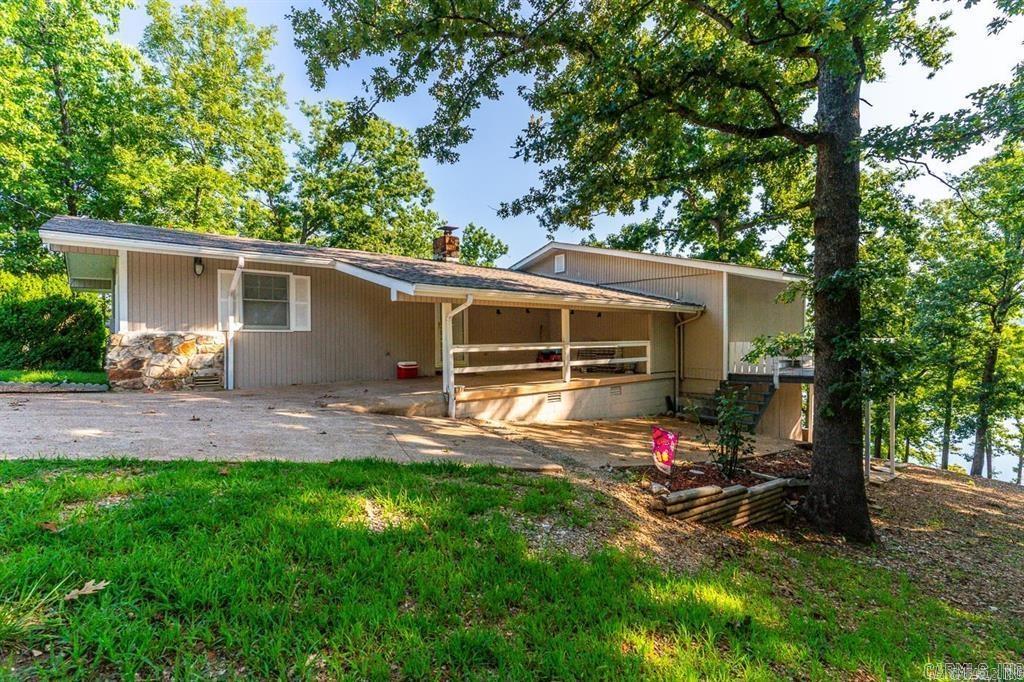 111 W Lakeshore Dr W  Cherokee Village, AR