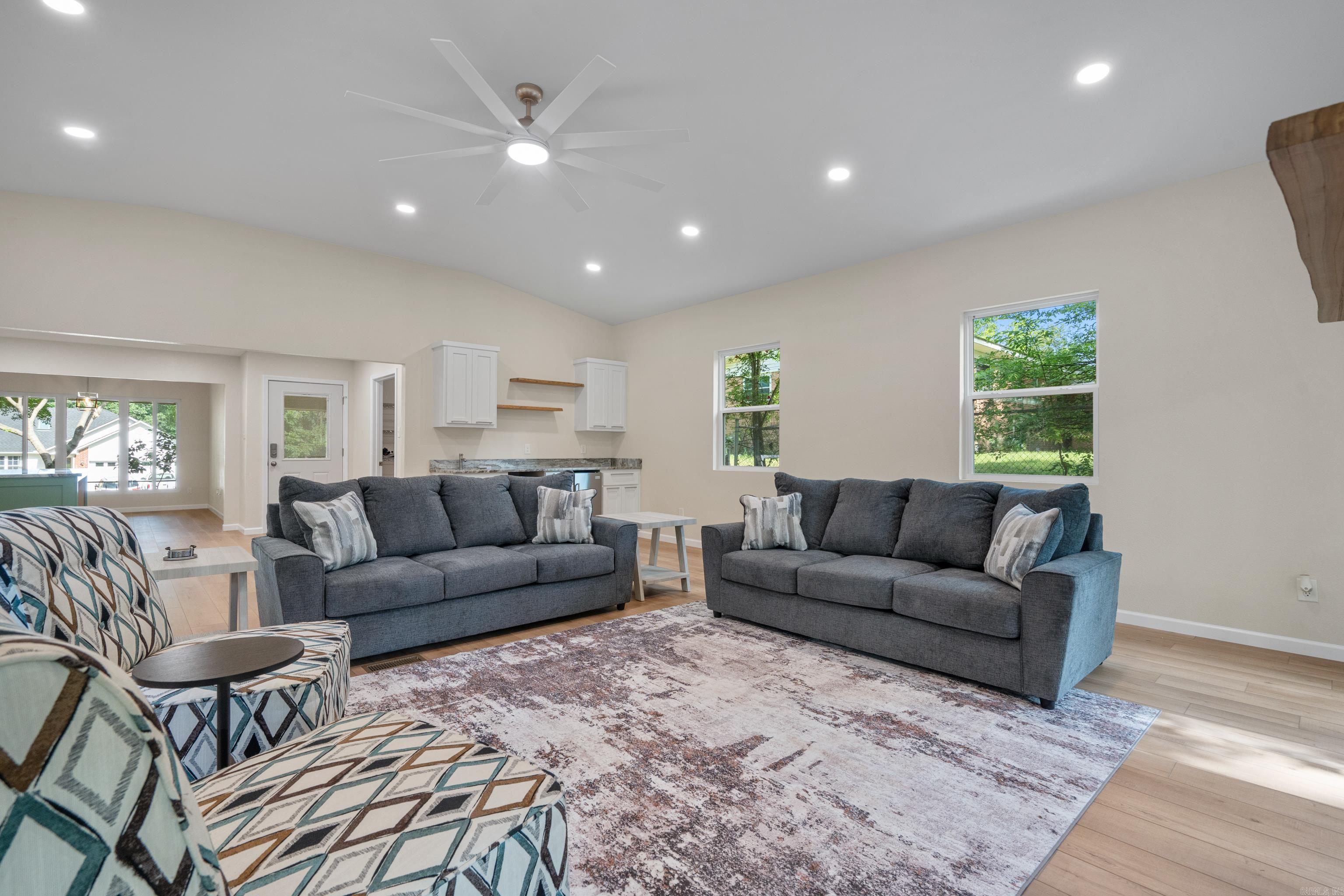 106  Grissom Trl  Hot Springs, AR