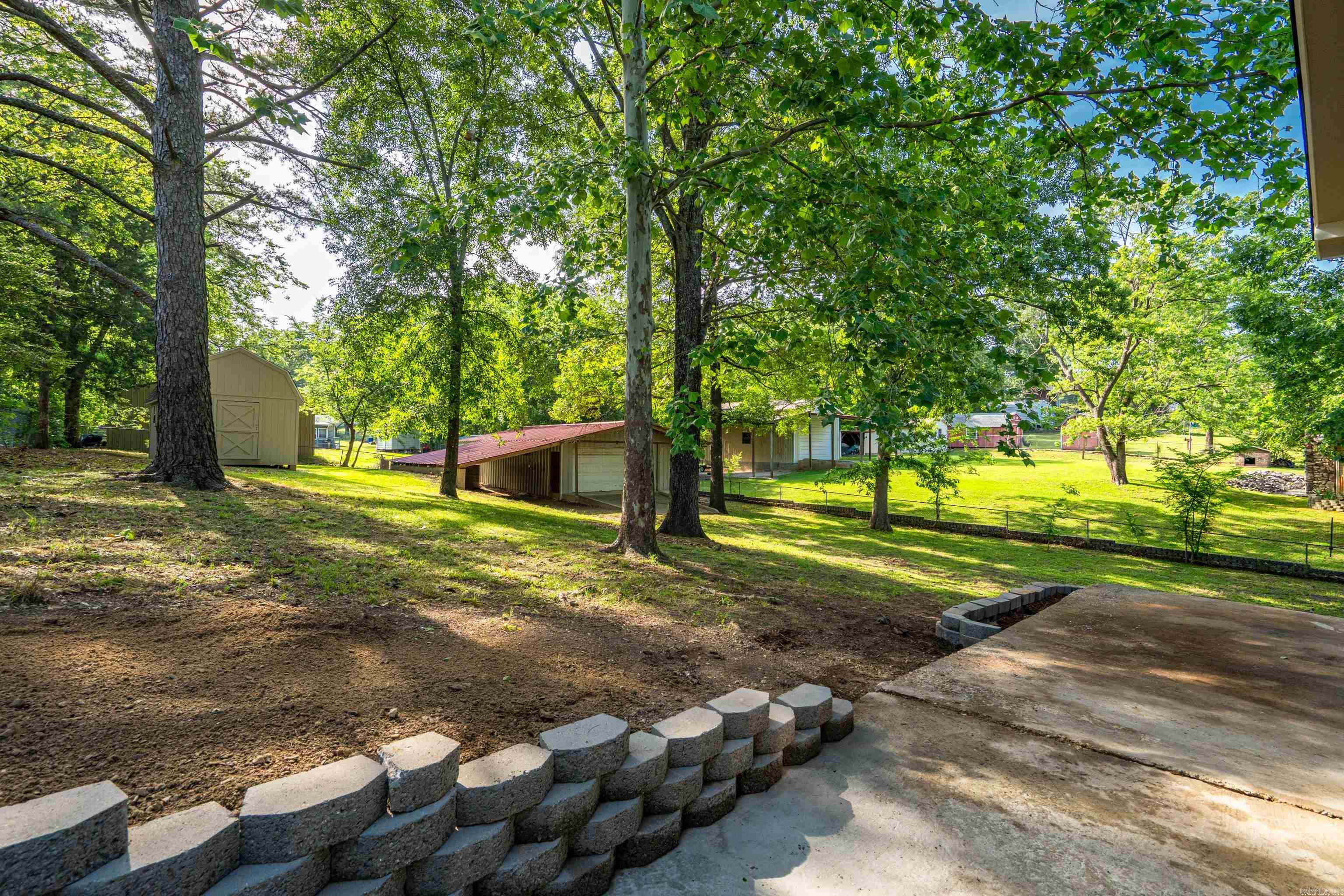 106  Grissom Trl  Hot Springs, AR