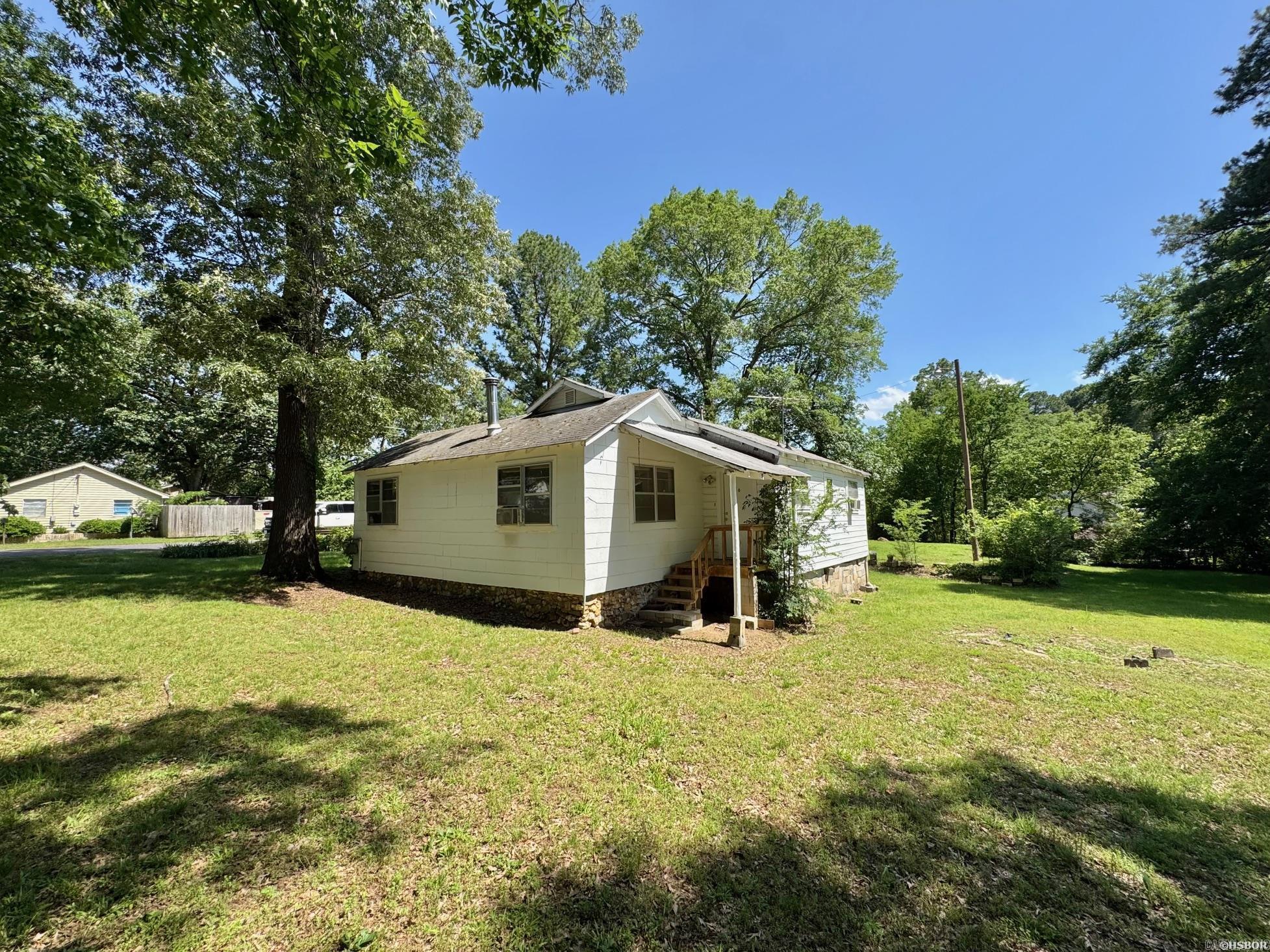 502  Delaware  Hot Springs, AR