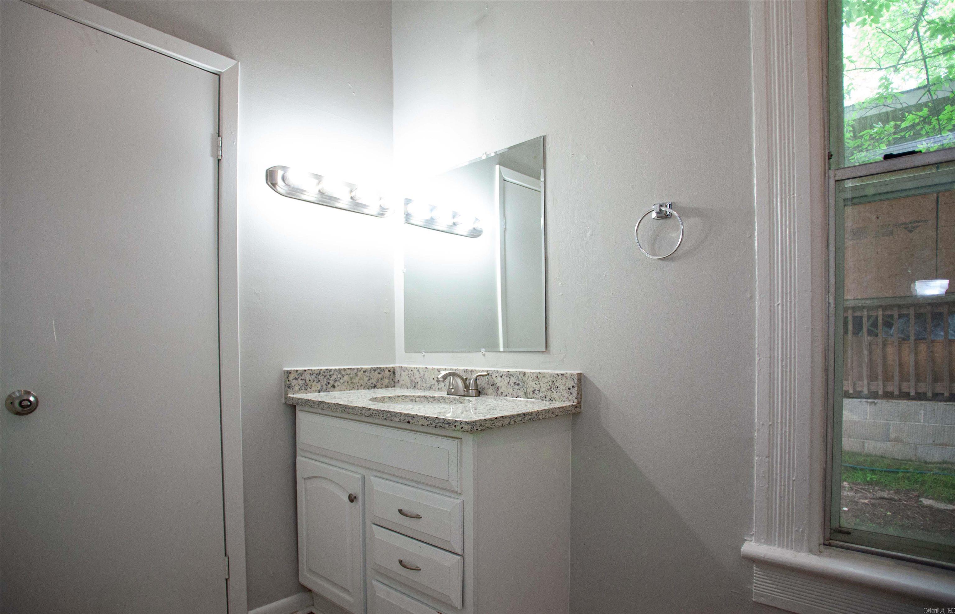 3212  Lamar  Little Rock, AR