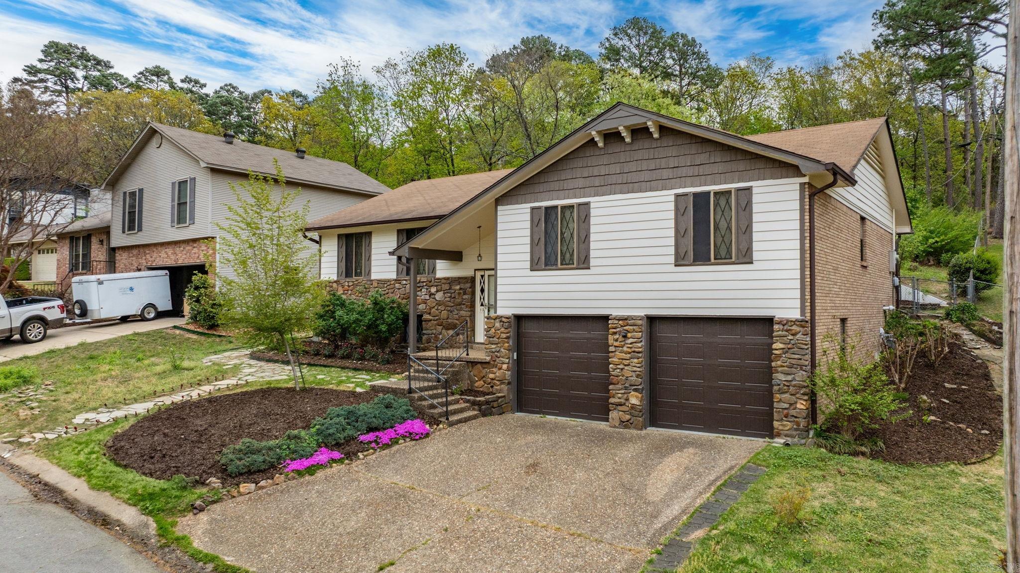 13  Misty  Little Rock, AR