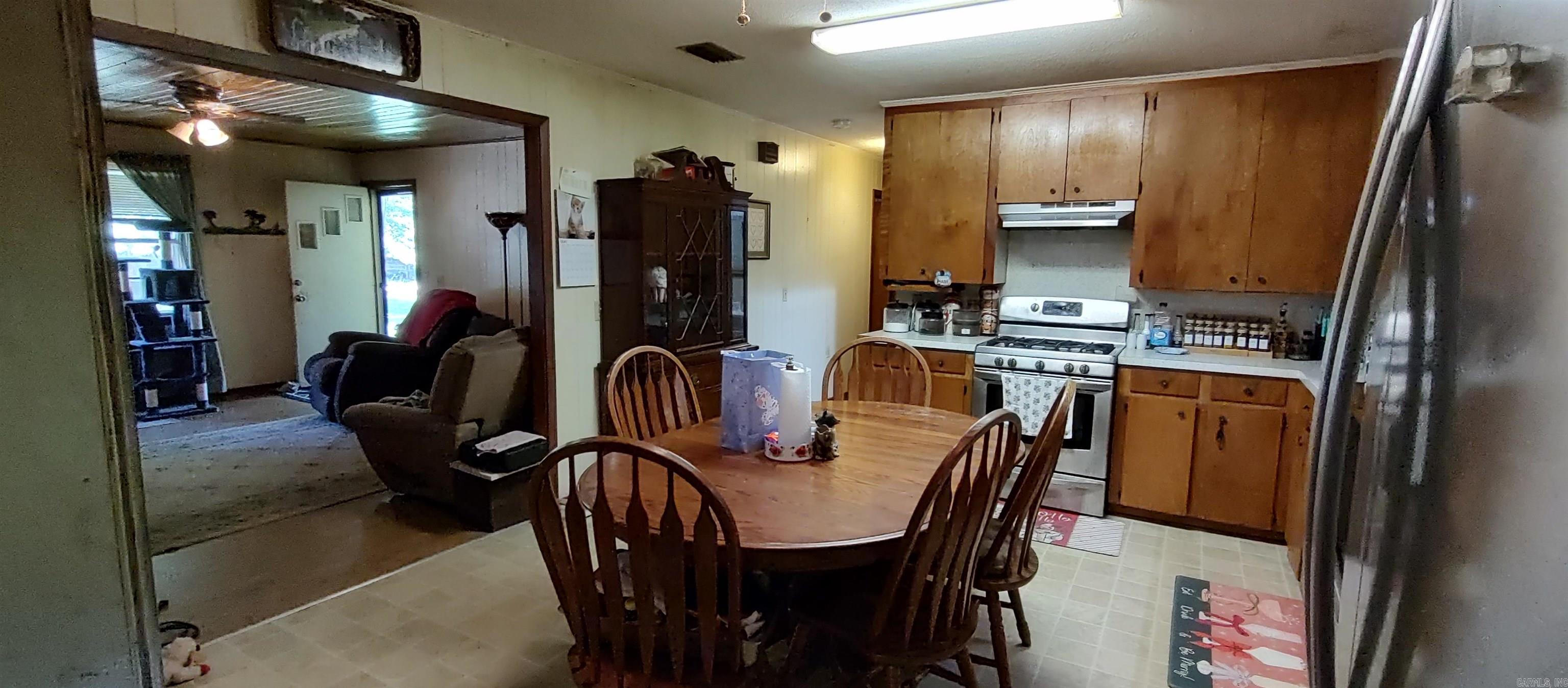 114  Calhoun 294  Camden, AR