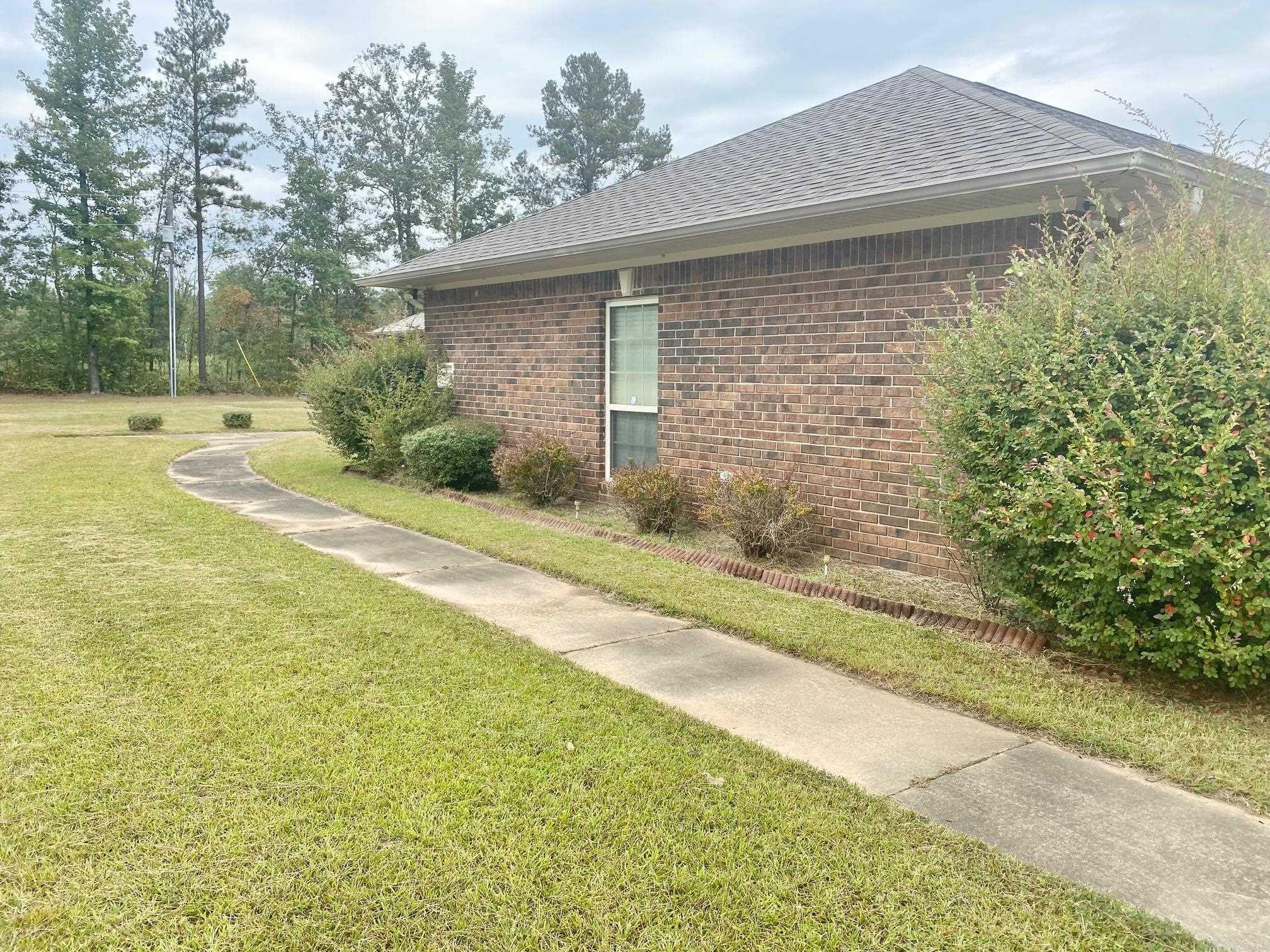 334  Grant 190009  White Hall, AR
