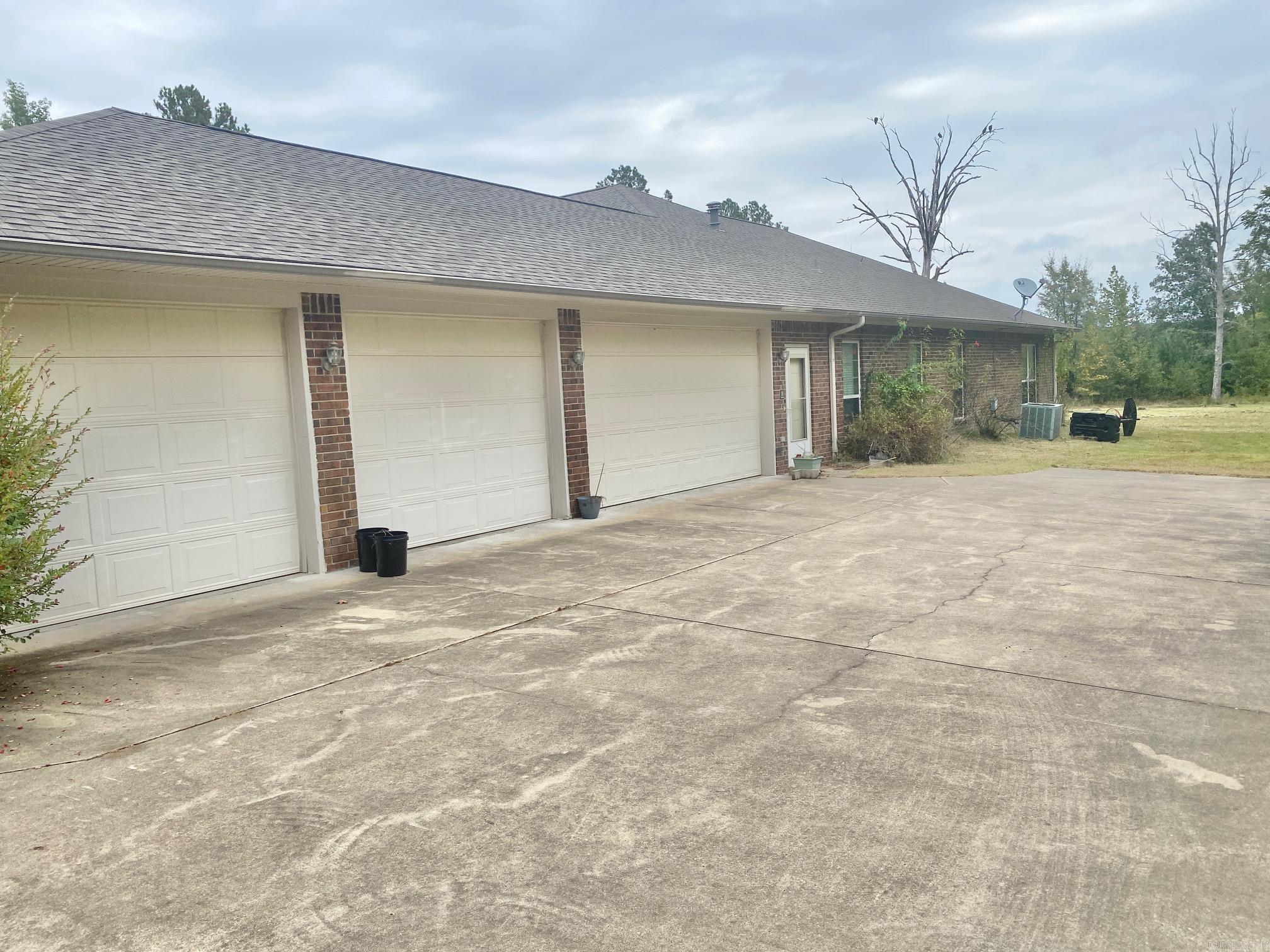 334  Grant 190009  White Hall, AR
