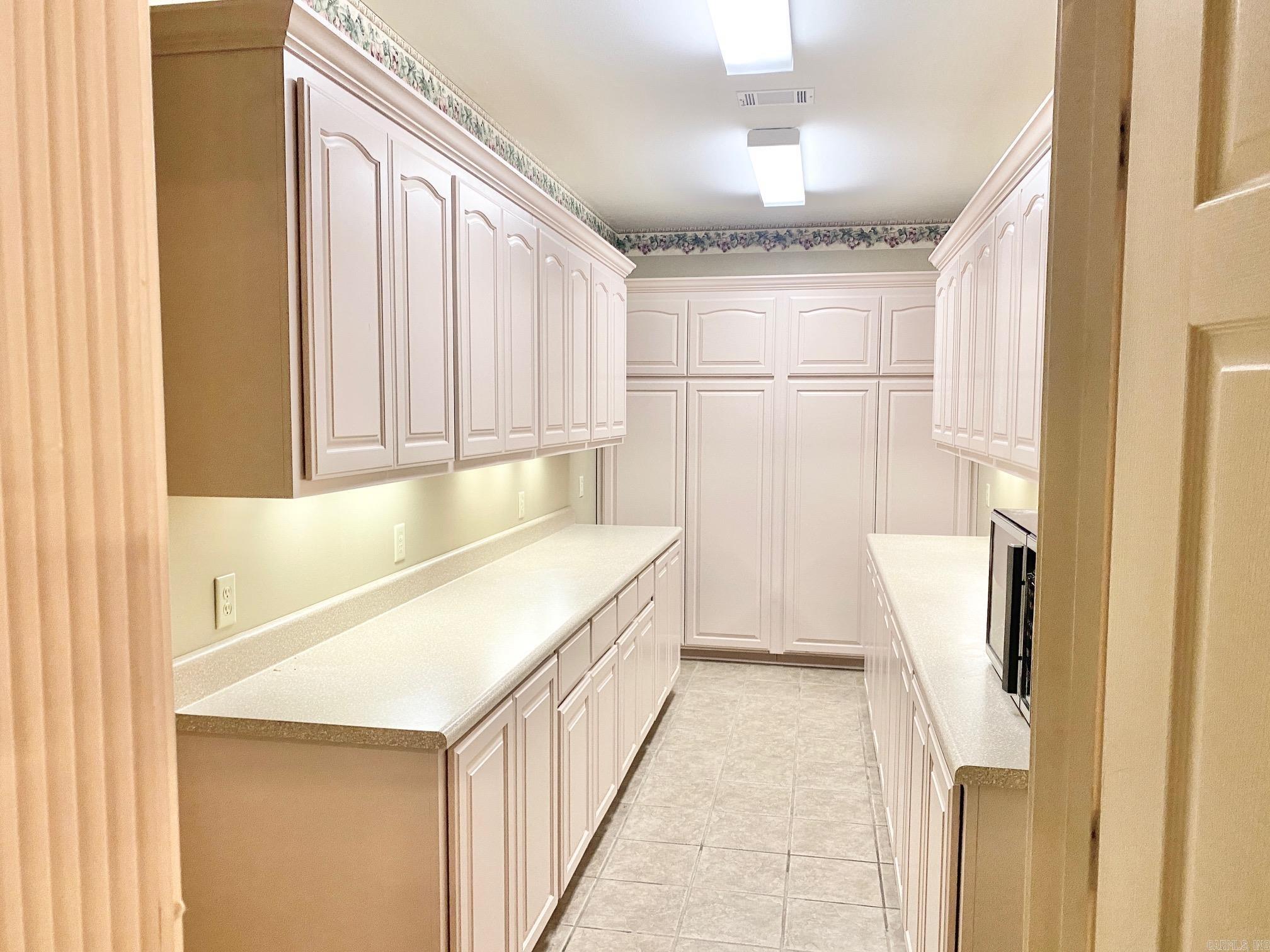 334  Grant 190009  White Hall, AR