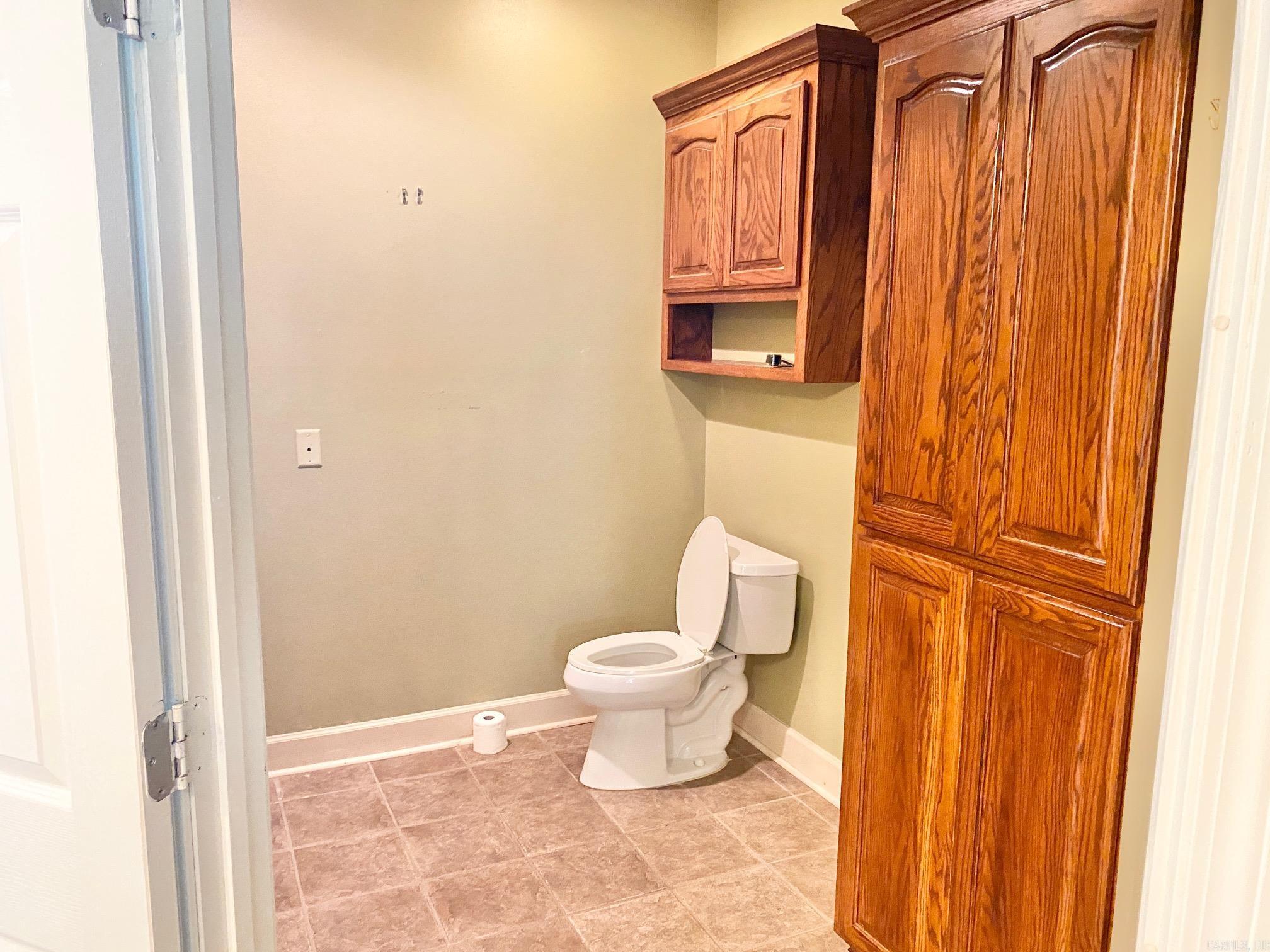 334  Grant 190009  White Hall, AR