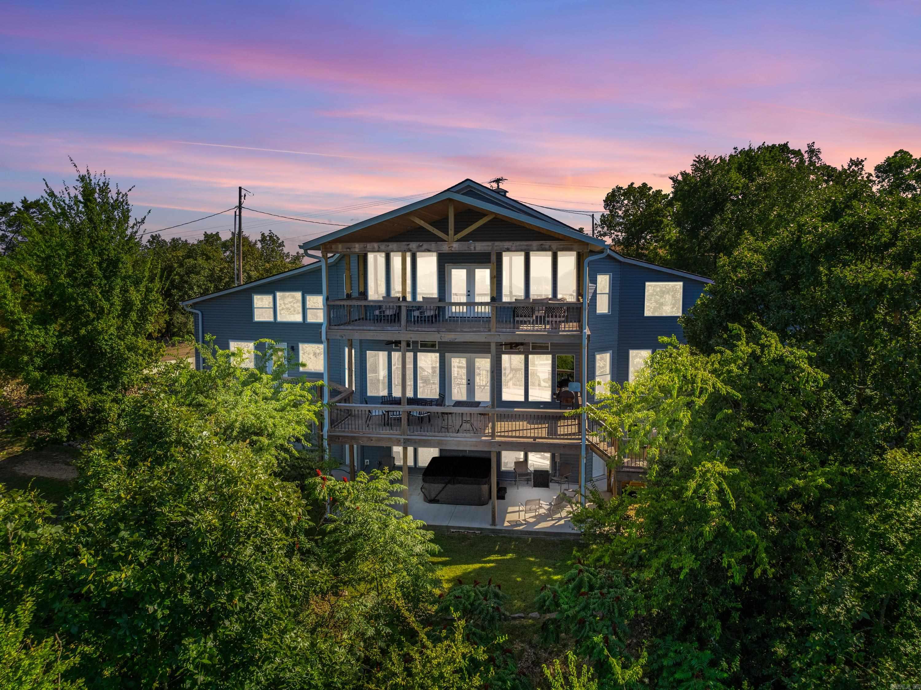896  MT RIANTE  Hot Springs, AR