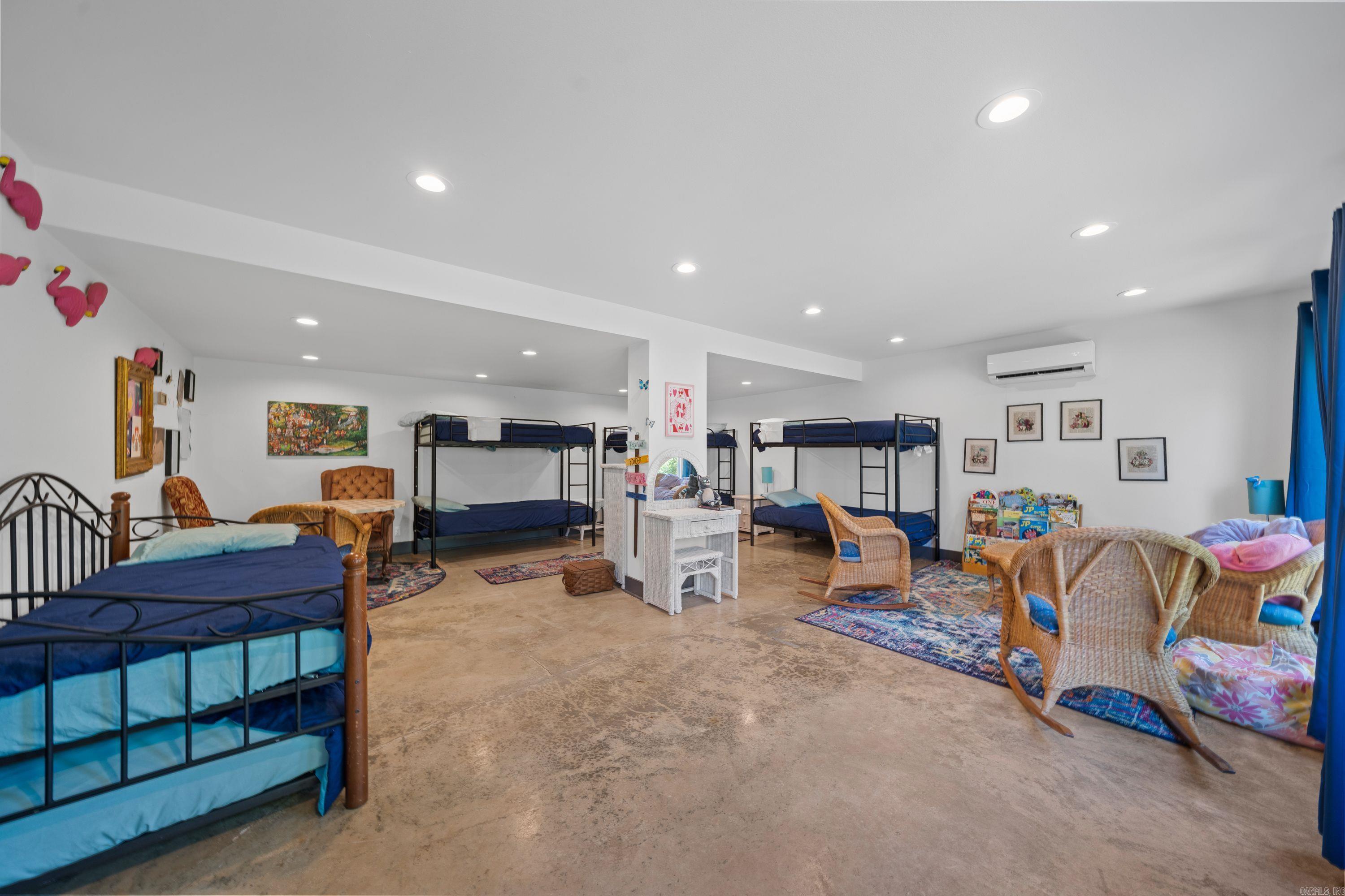 896  MT RIANTE  Hot Springs, AR