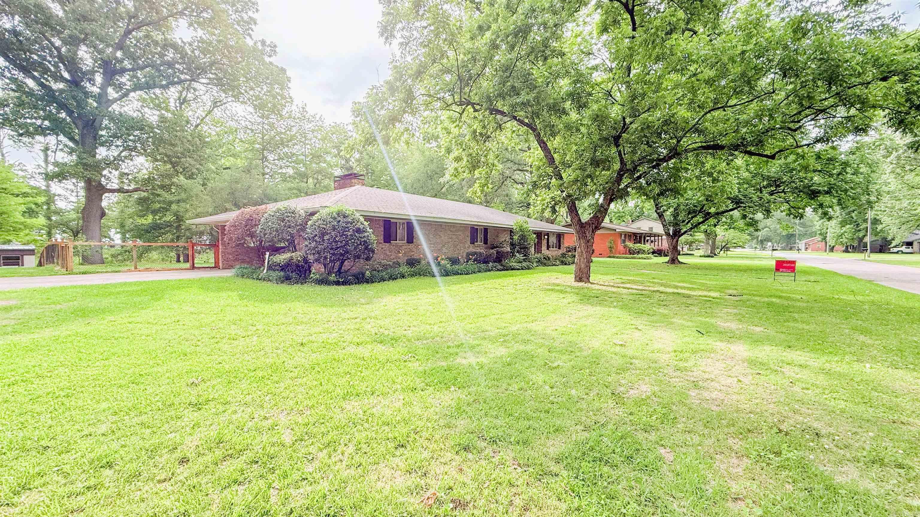 38  Wolfe  McGehee, AR